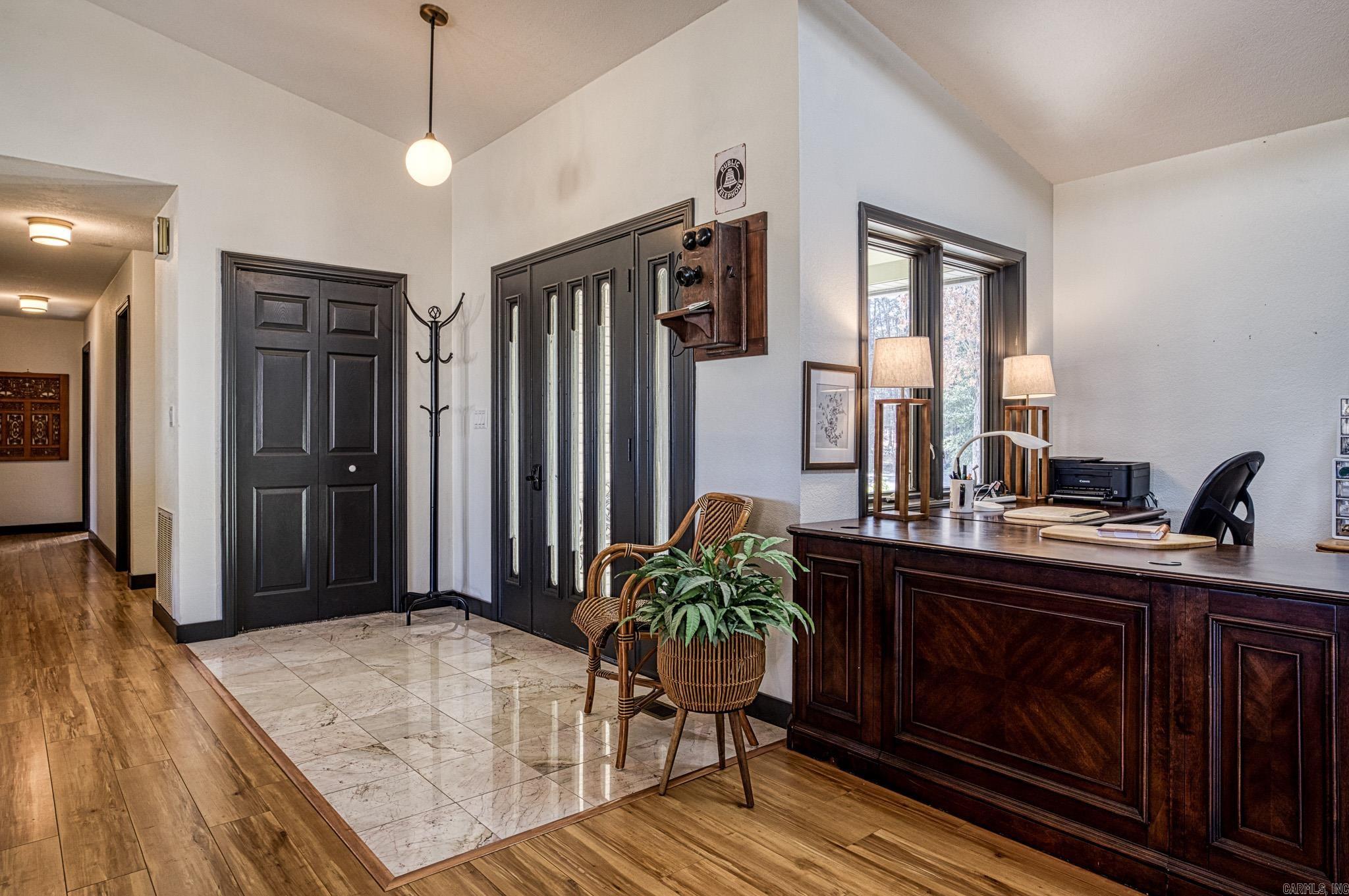 Doscientos - Residential