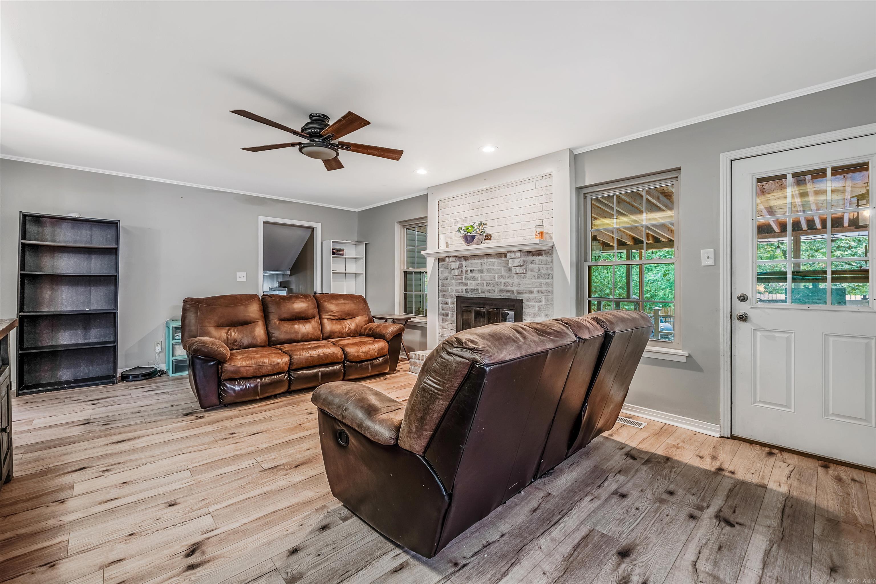 INDIAN HILLS - Residential