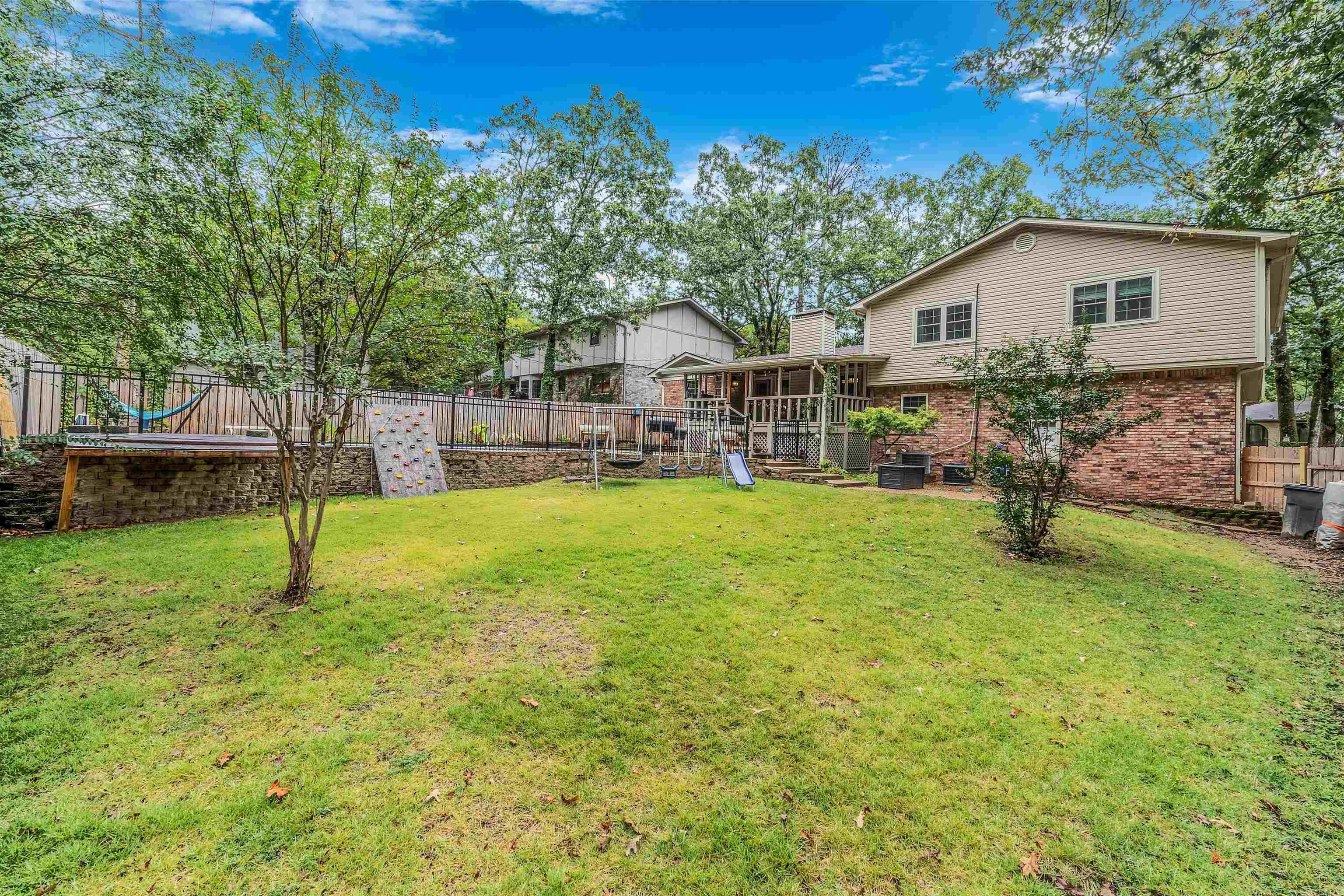 INDIAN HILLS - Residential