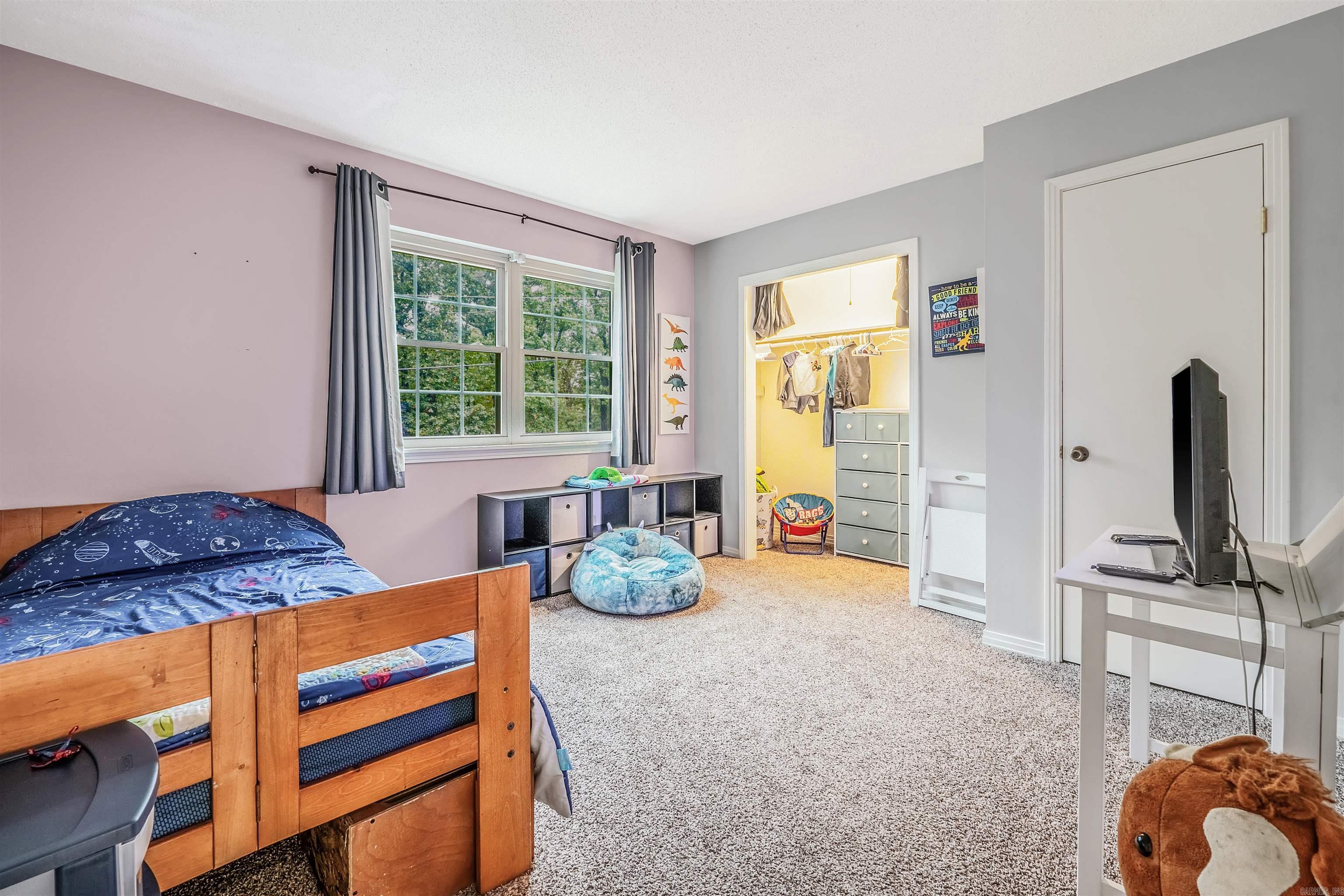 INDIAN HILLS - Residential