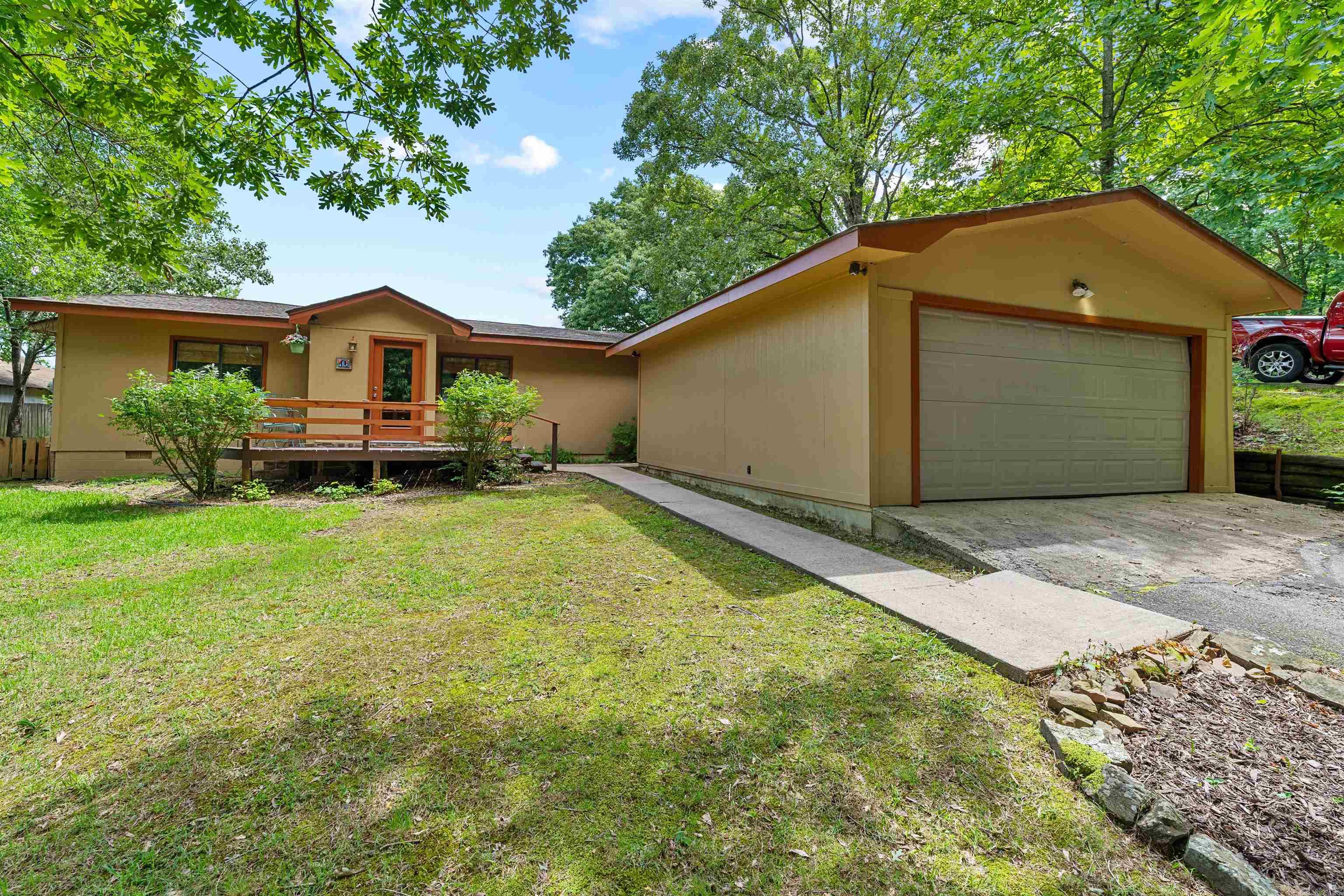 CRAFTONS - Residential