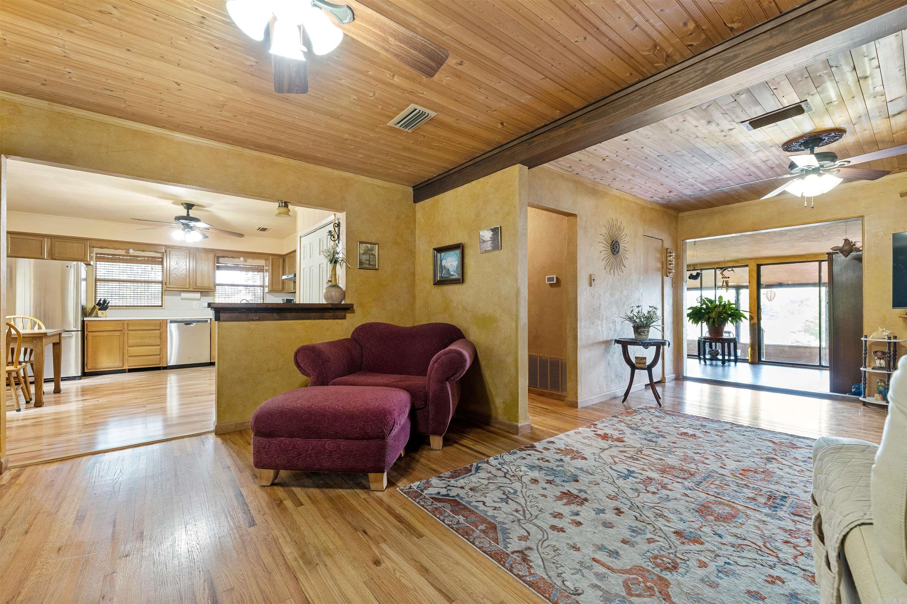 CRAFTONS - Residential