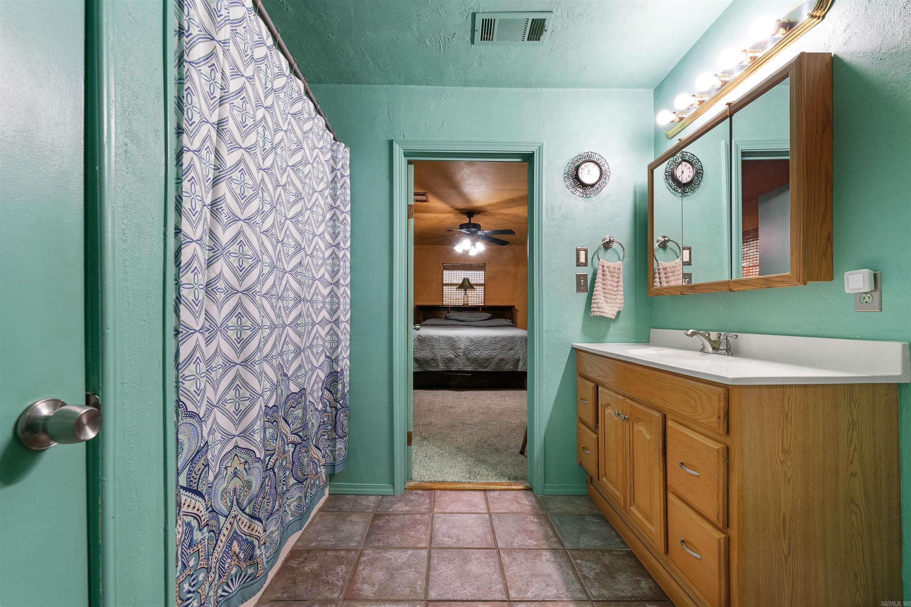 CRAFTONS - Residential