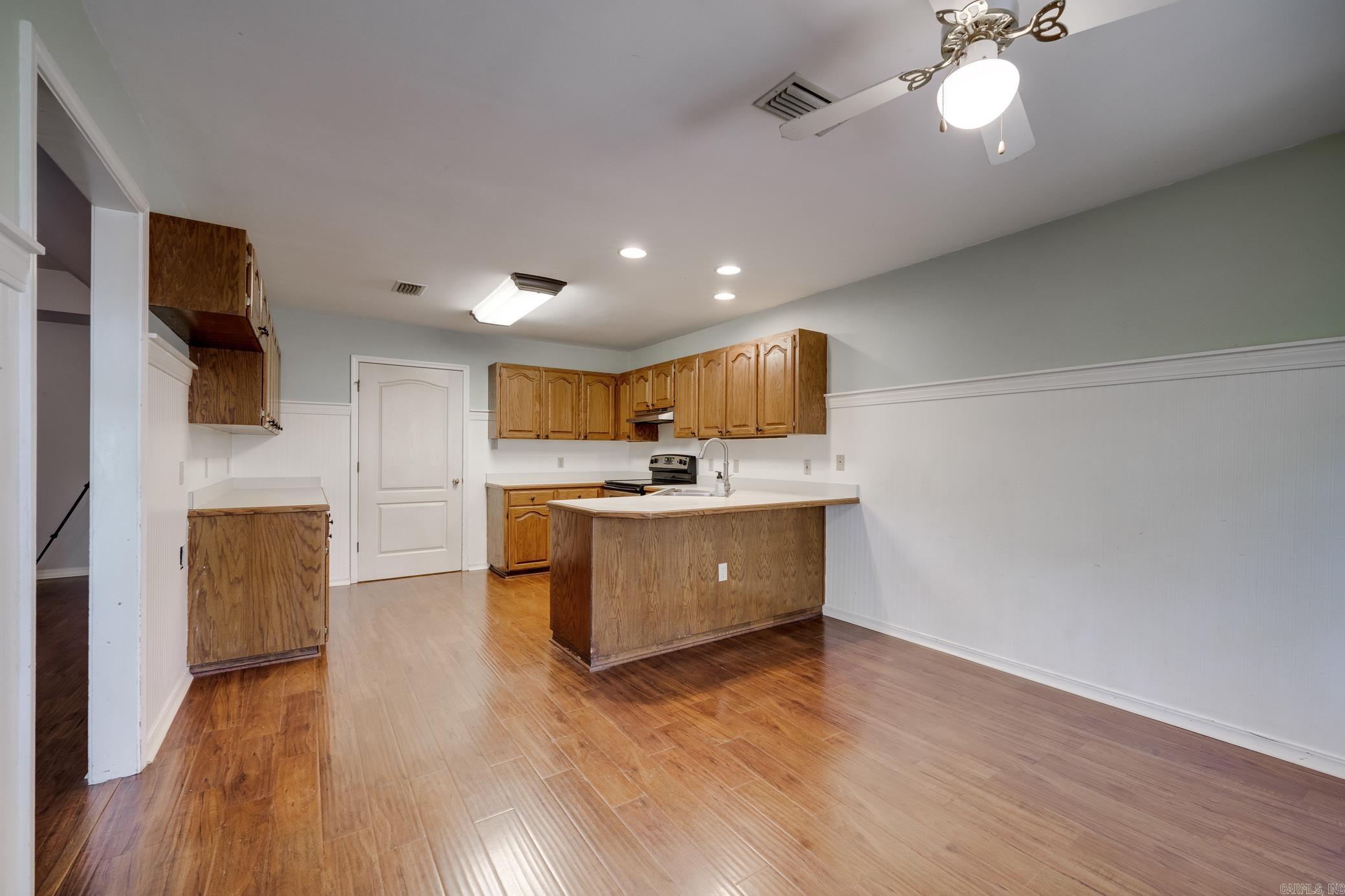 KRYSTAL KREEK - Residential