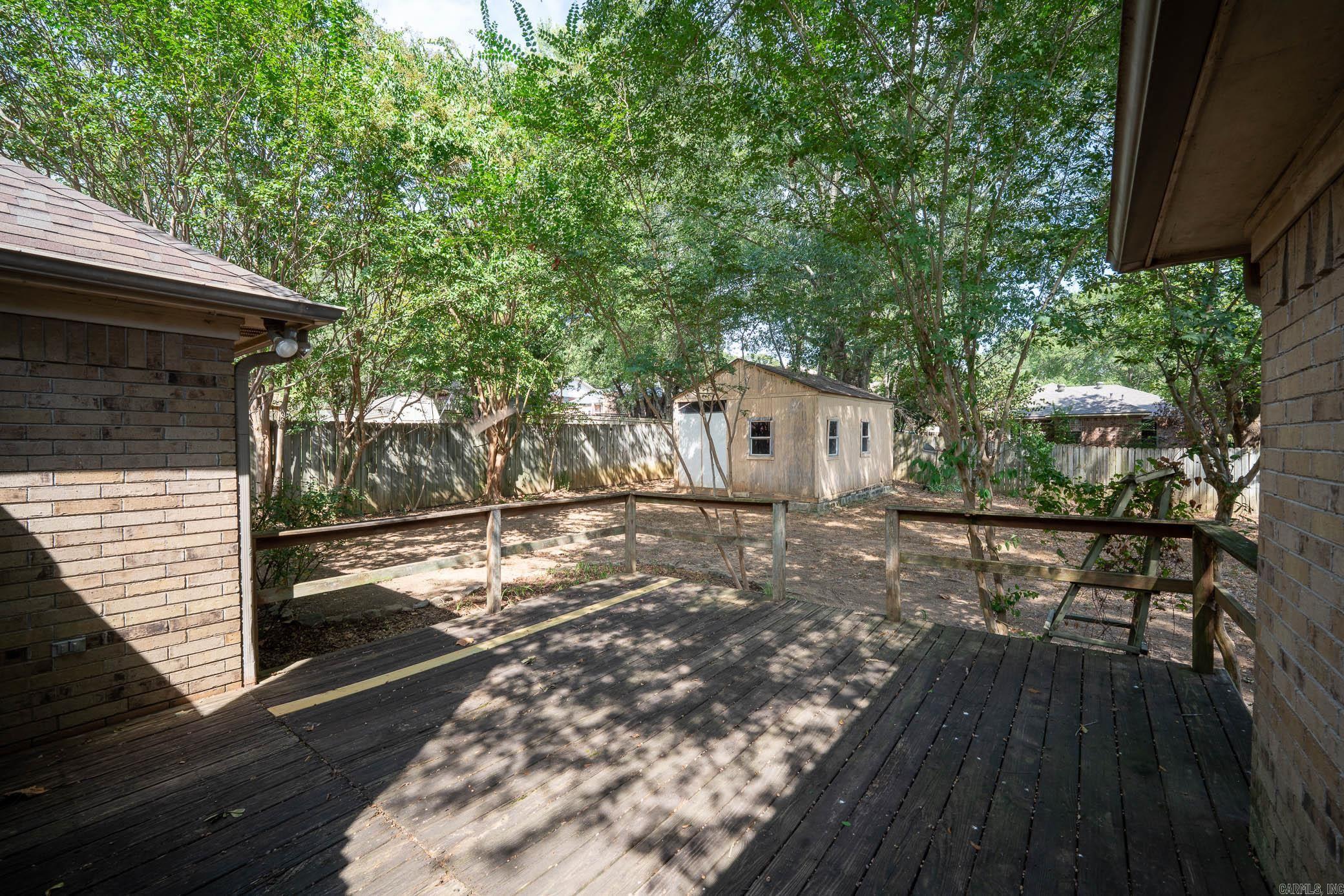KRYSTAL KREEK - Residential