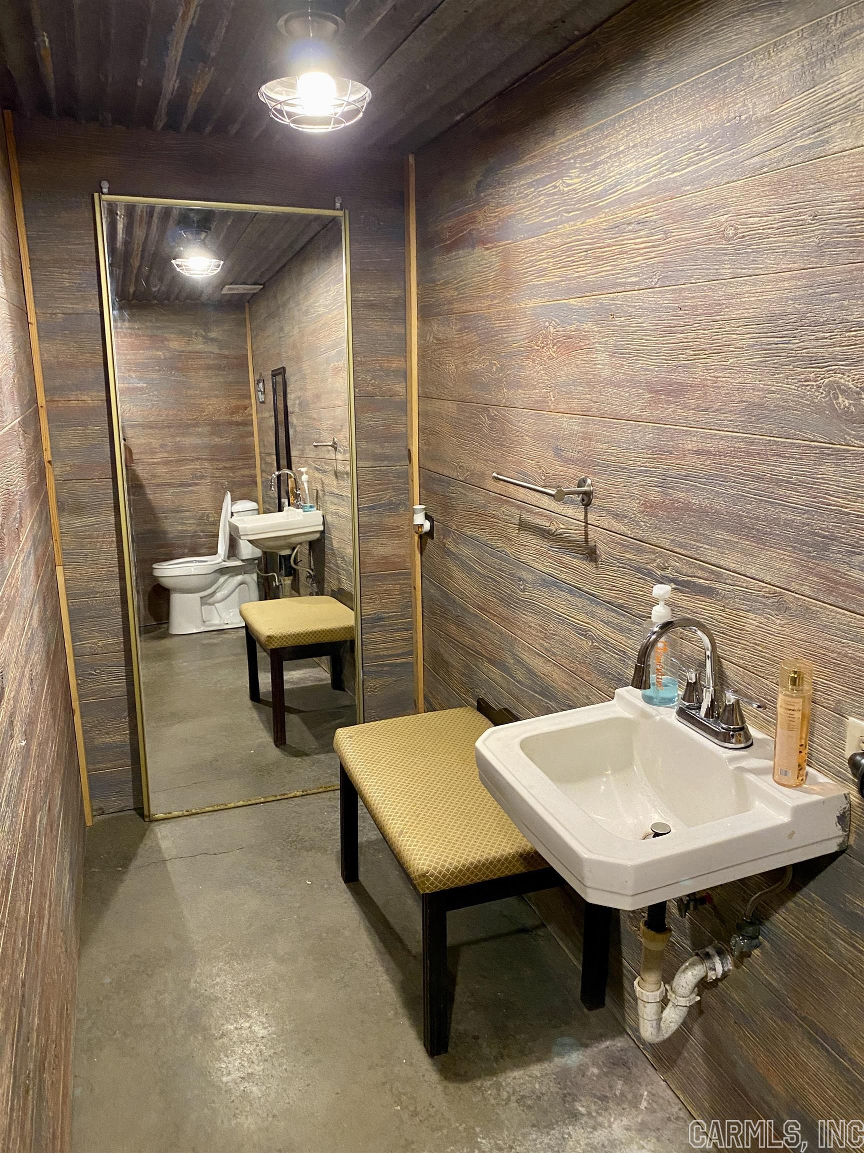 Powers - Commercial Sale