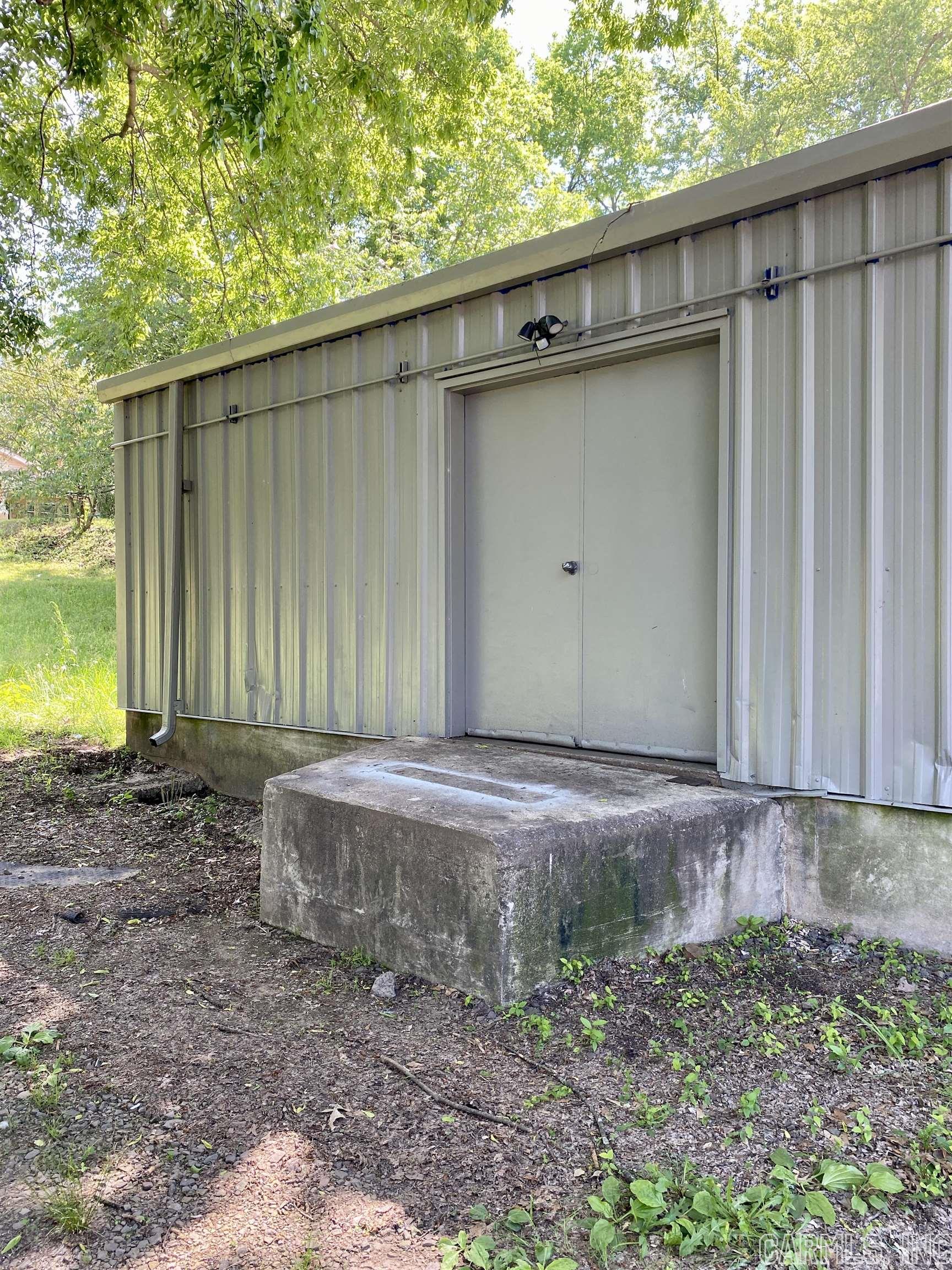 Powers - Commercial Sale