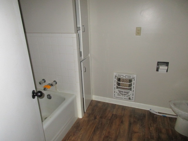 Honey Wood - Residential