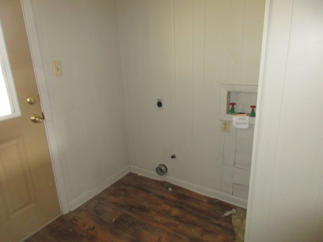 Honey Wood - Residential