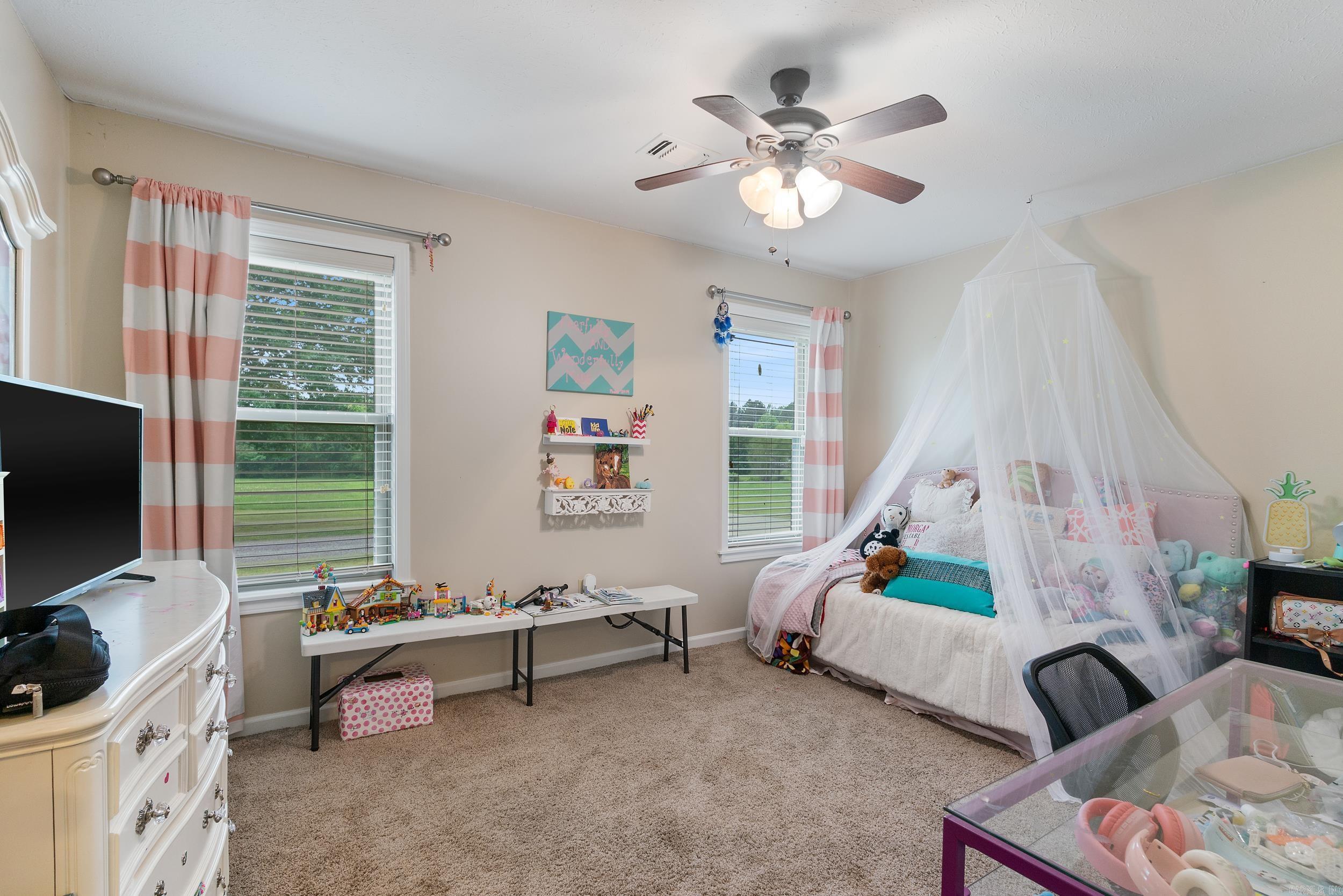 NEEDS CREEK LANE - Residential