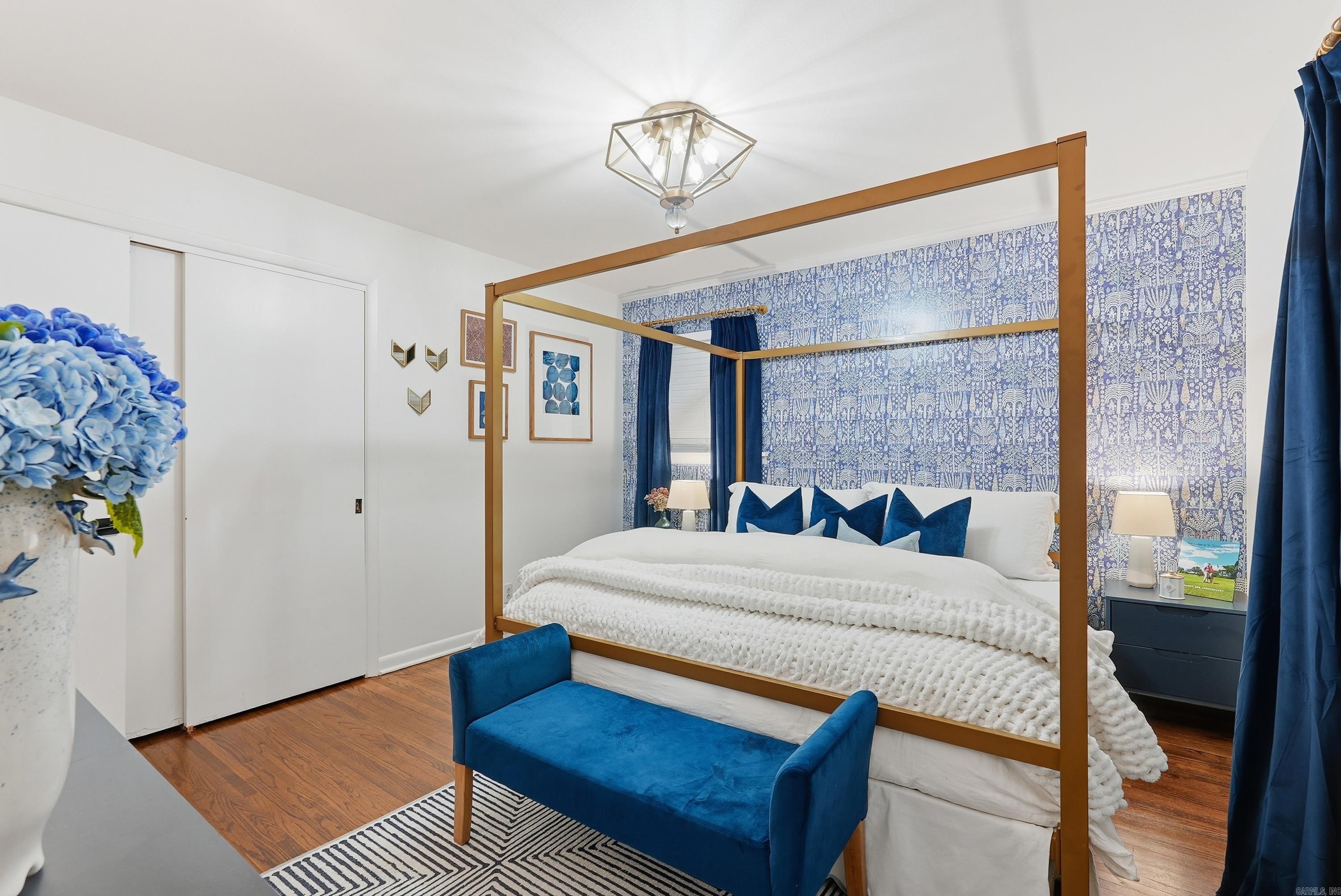 PARK HILL - Residential