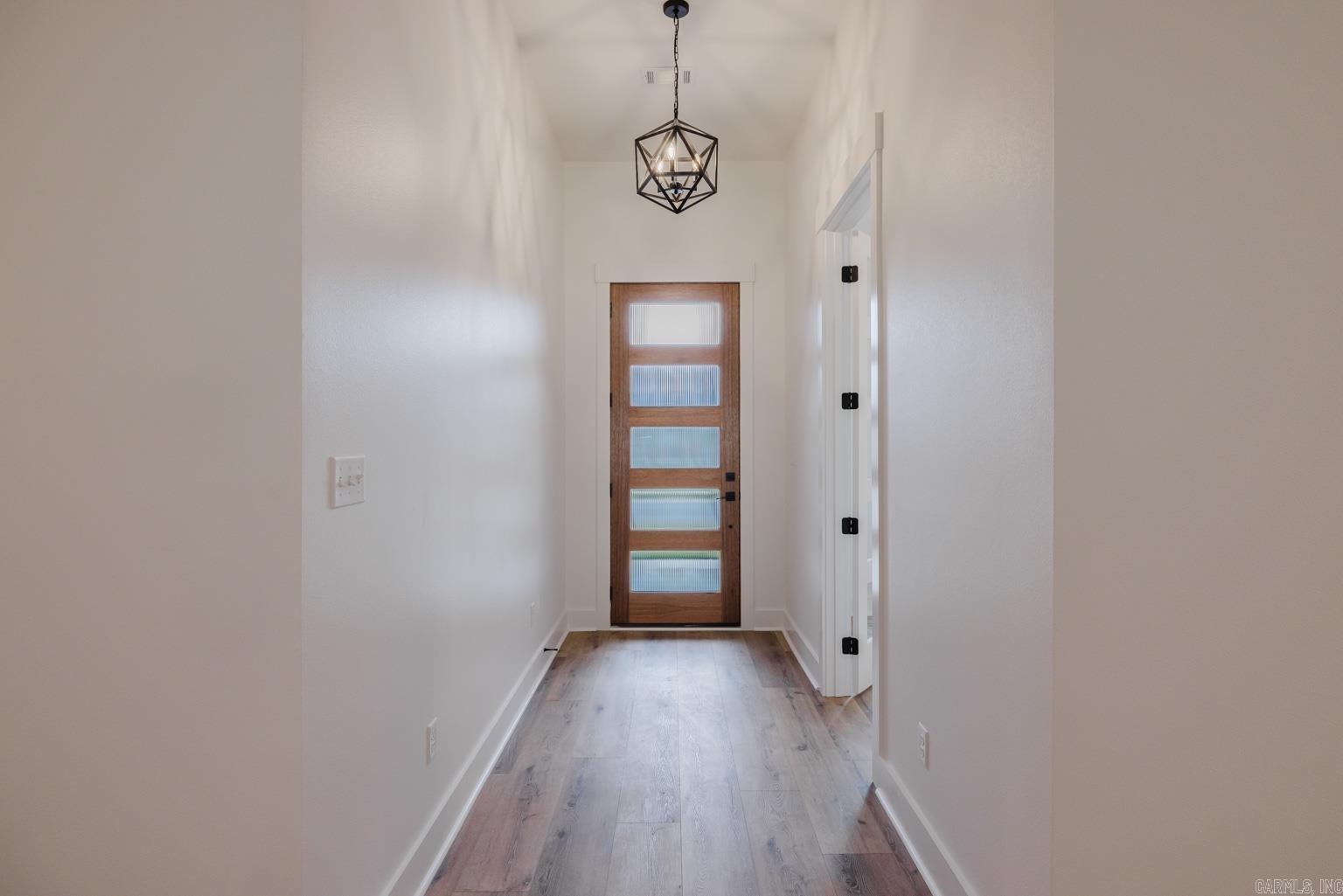 CREEKSIDE - Residential