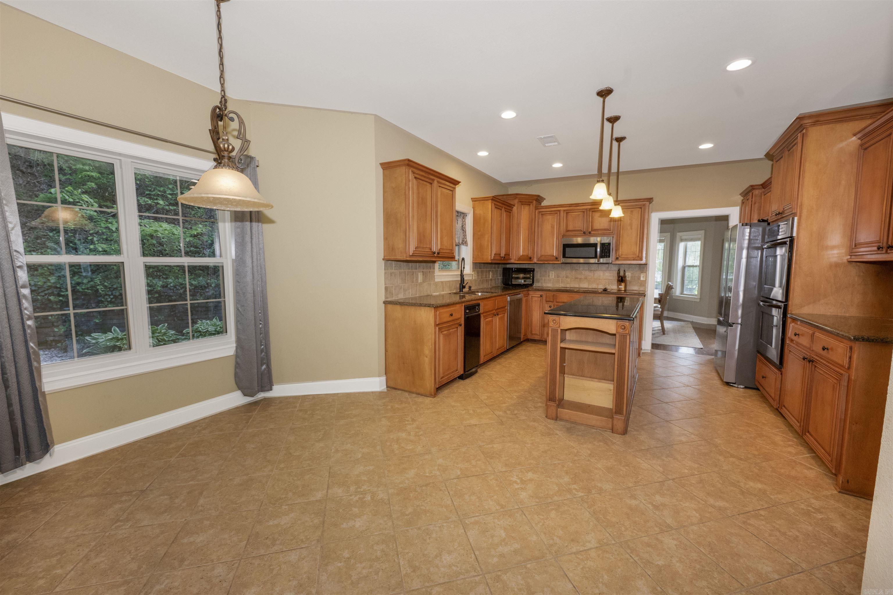 Eastgate I - Residential