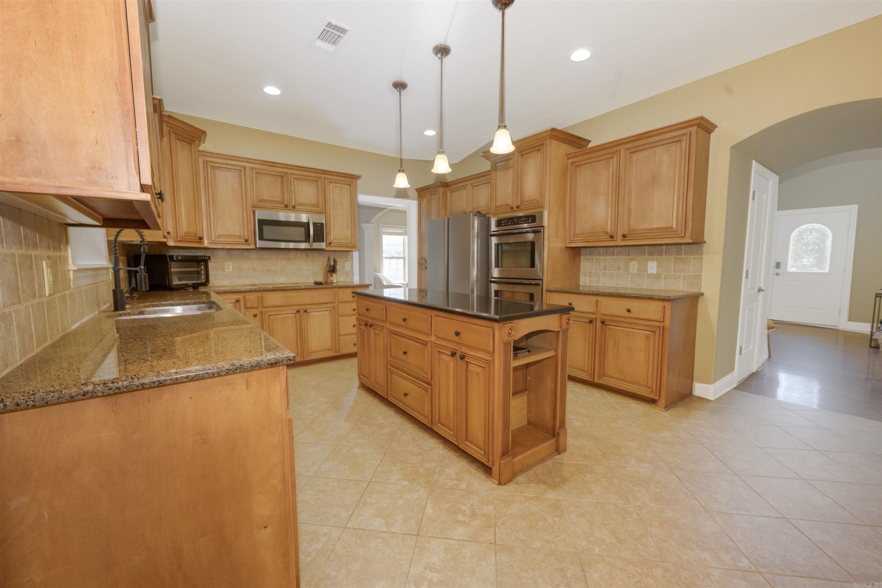 Eastgate I - Residential