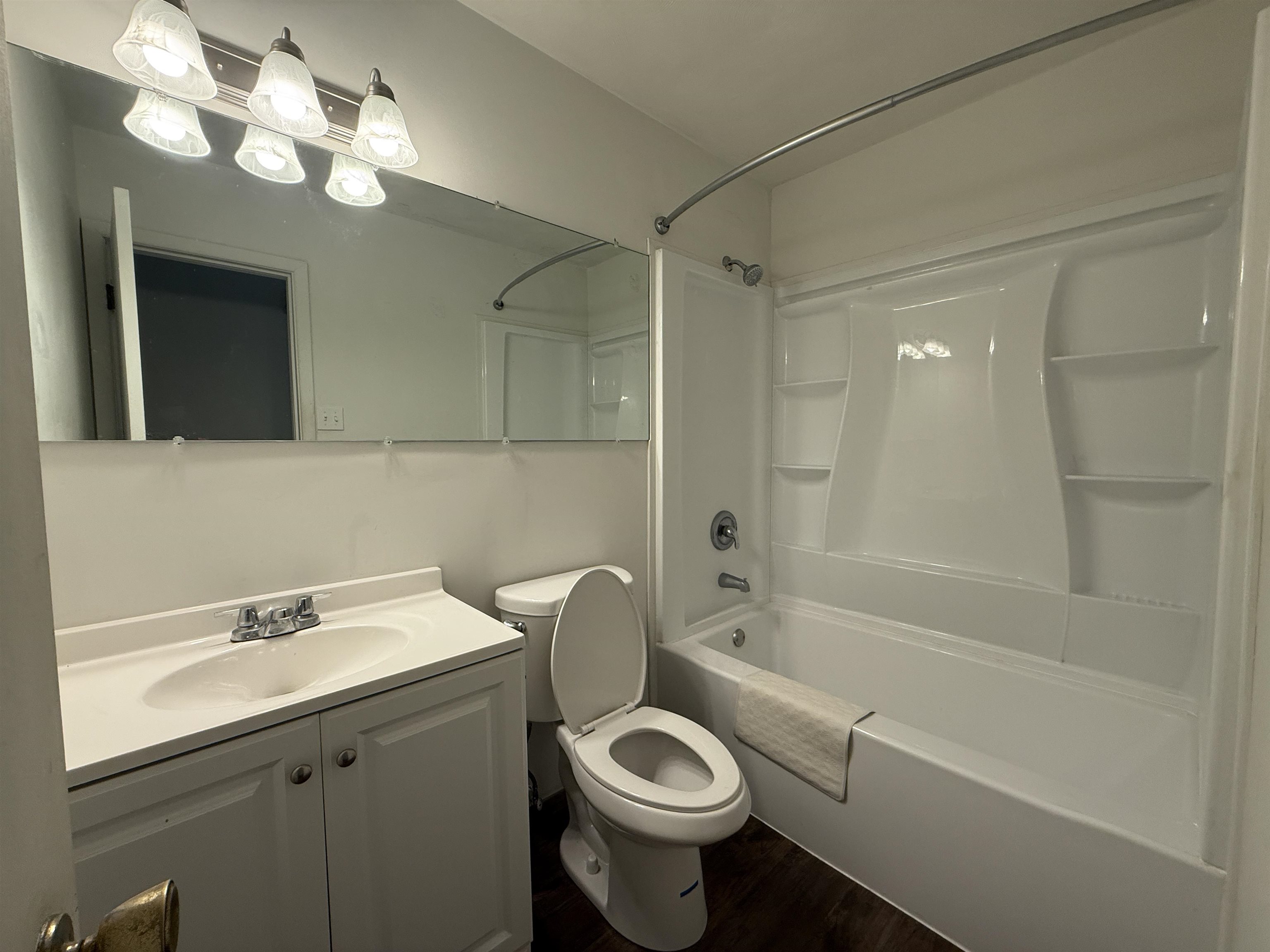 Hiawatha 3rd - Residential Lease