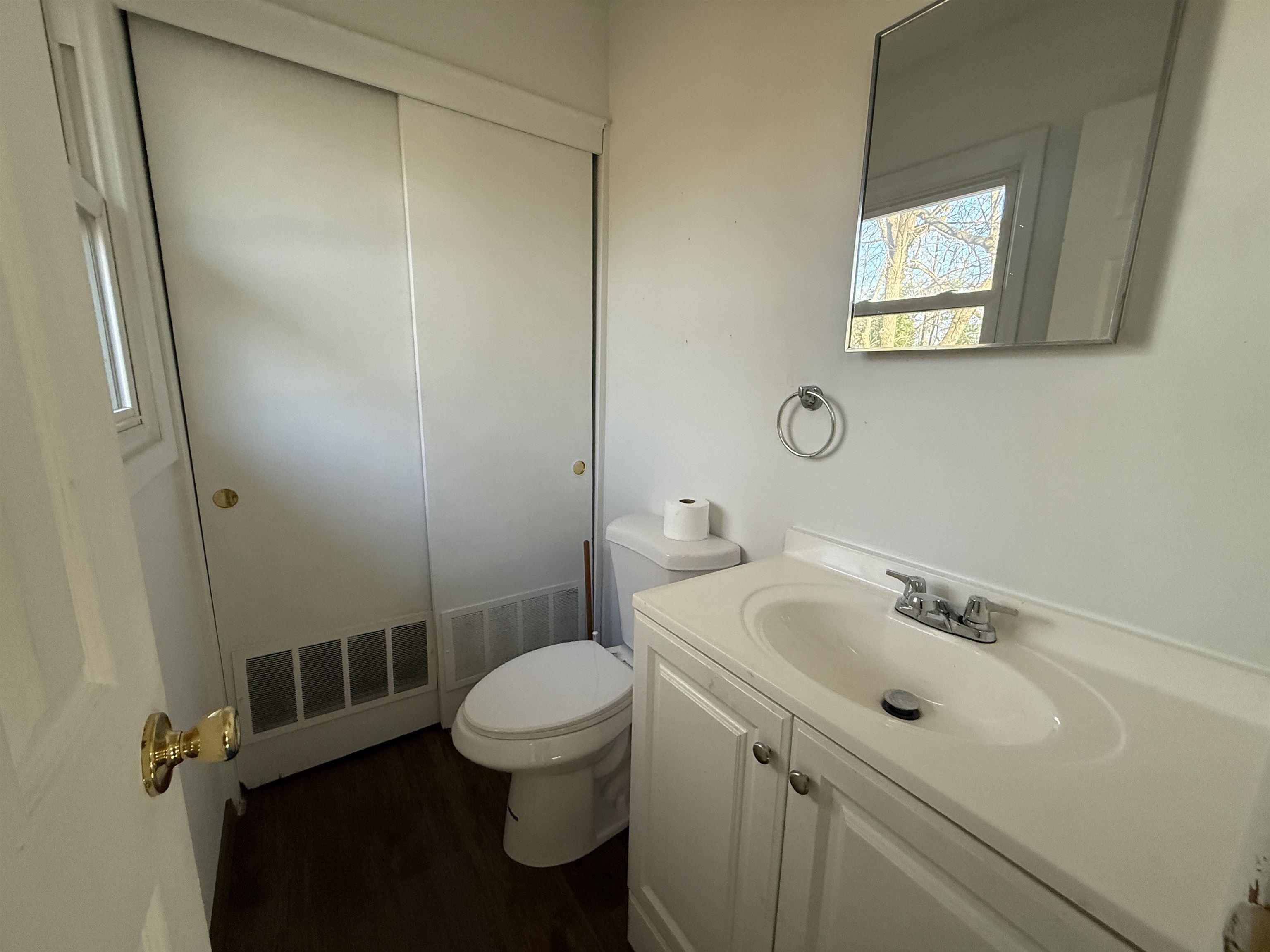 Hiawatha 3rd - Residential Lease