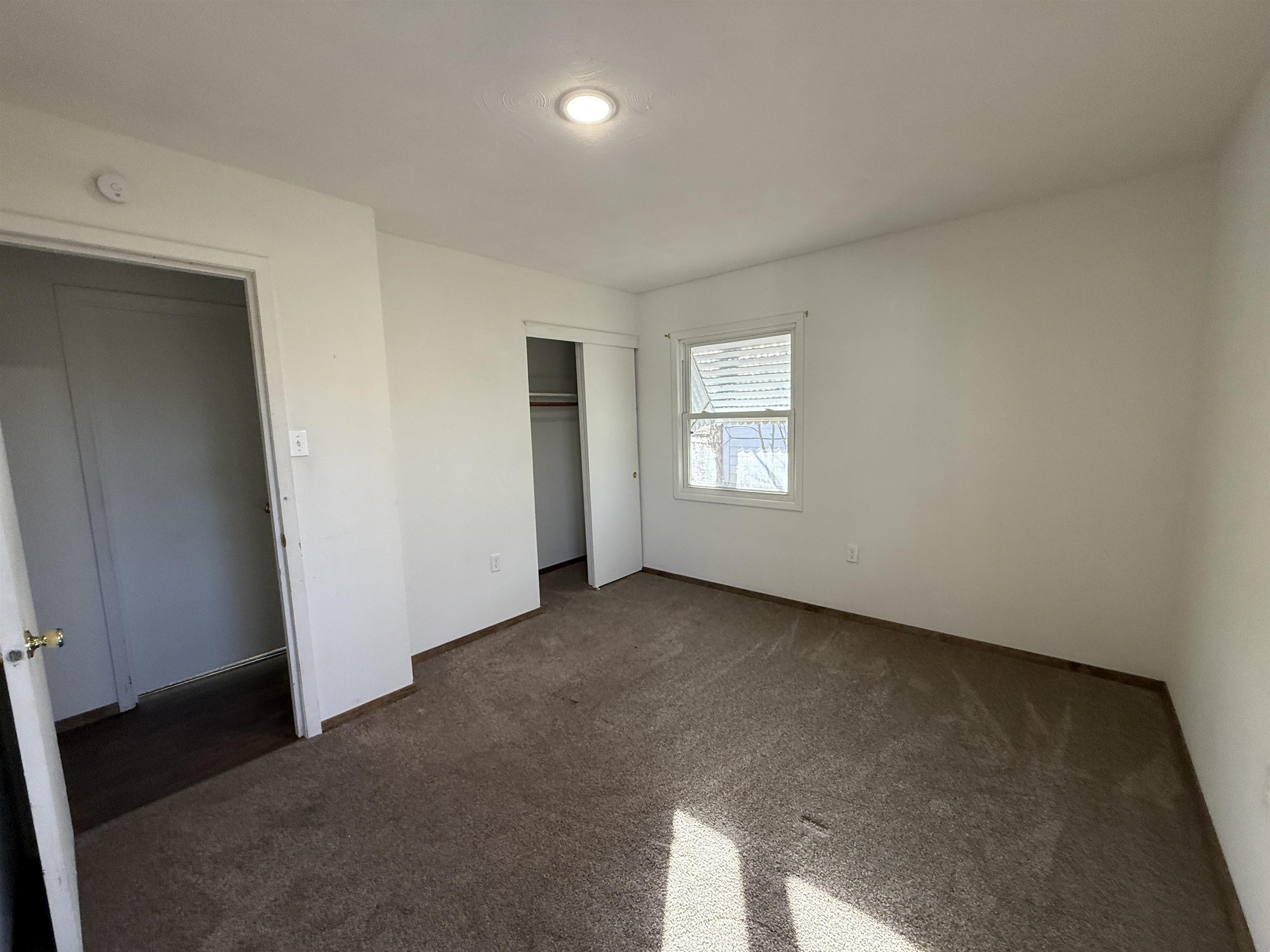 Hiawatha 3rd - Residential Lease