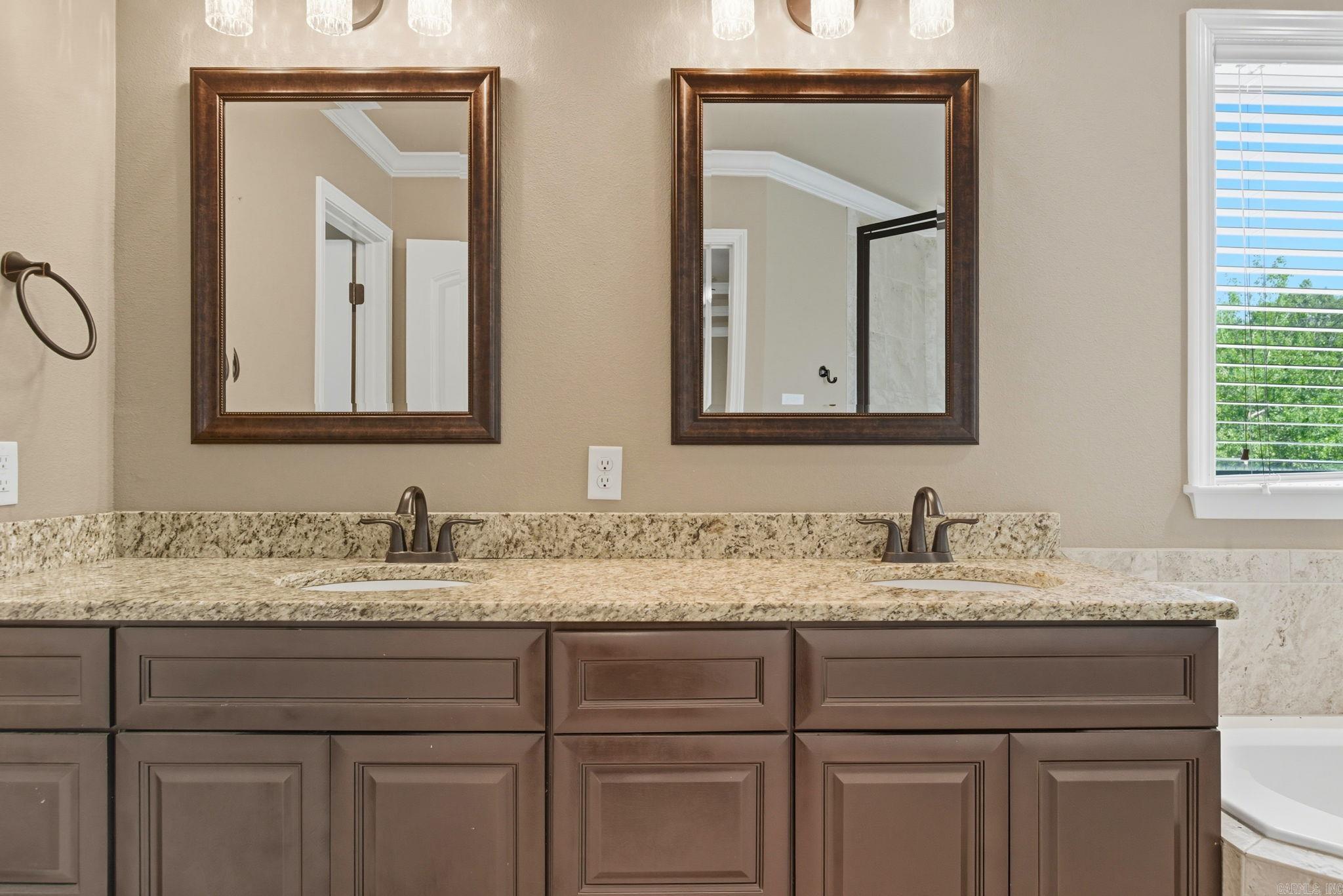 HICKORY NUT RIDGE - Residential