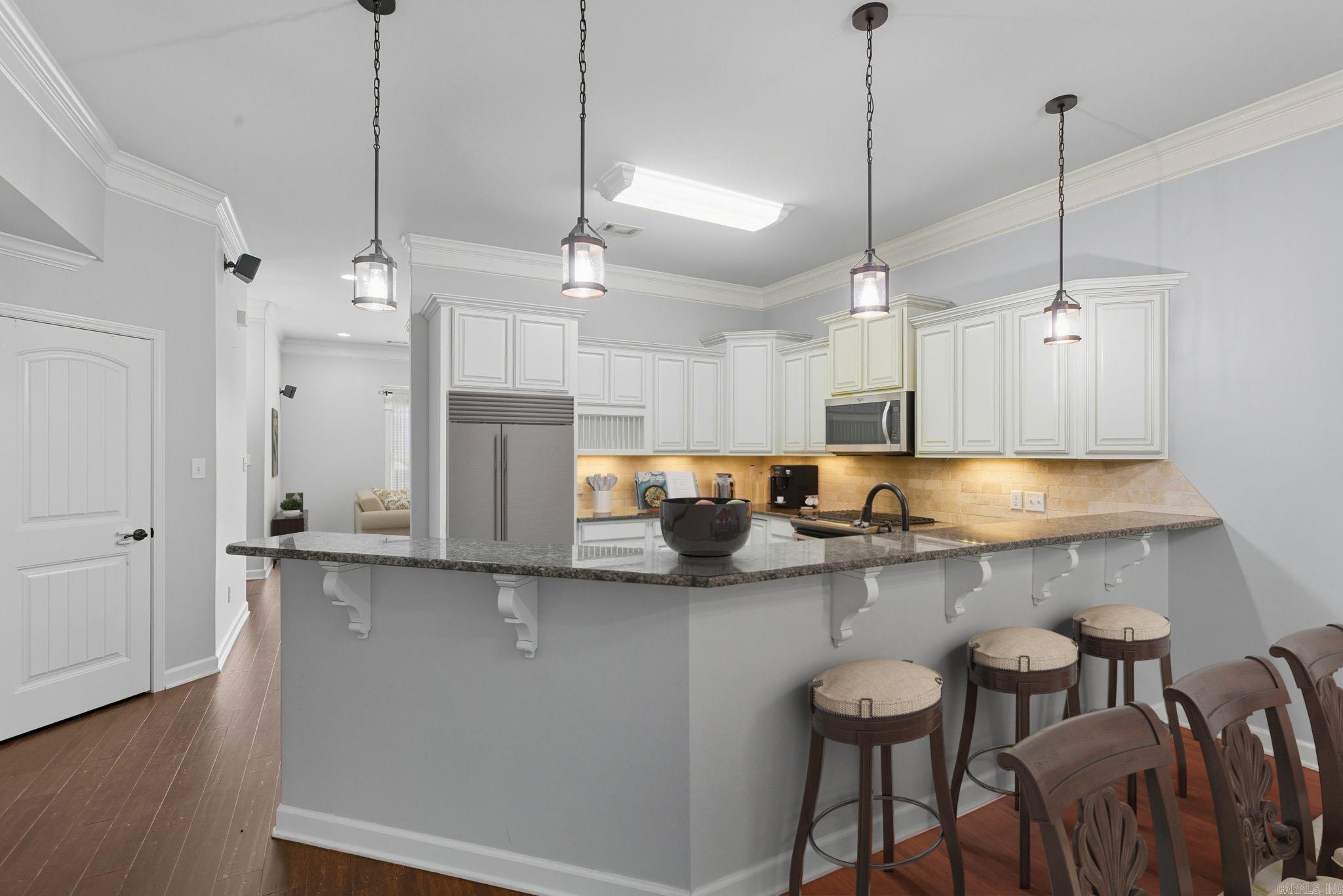 HICKORY NUT RIDGE - Residential