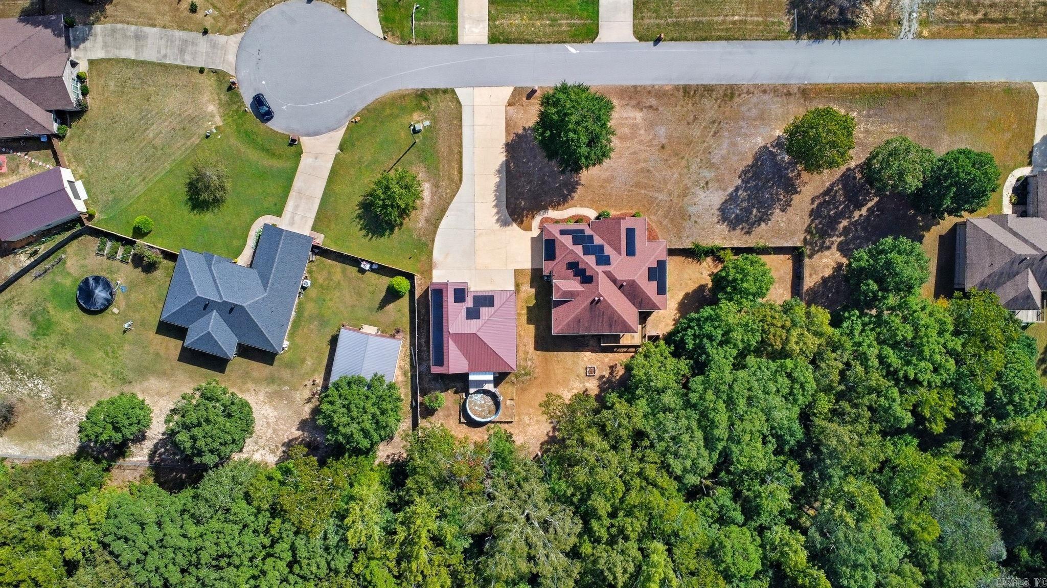 HICKORY NUT RIDGE - Residential