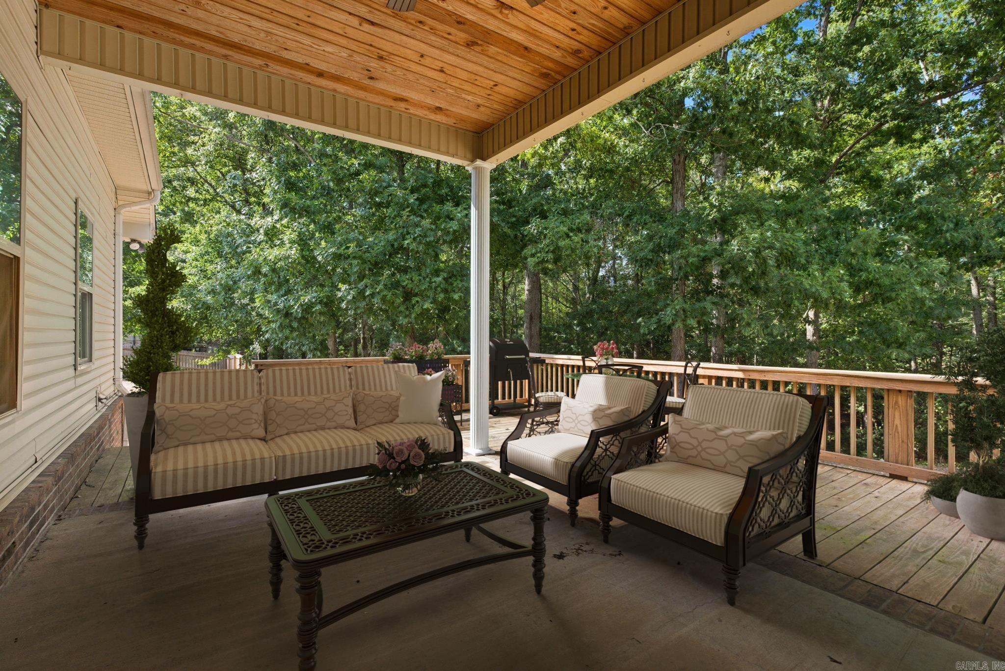 HICKORY NUT RIDGE - Residential