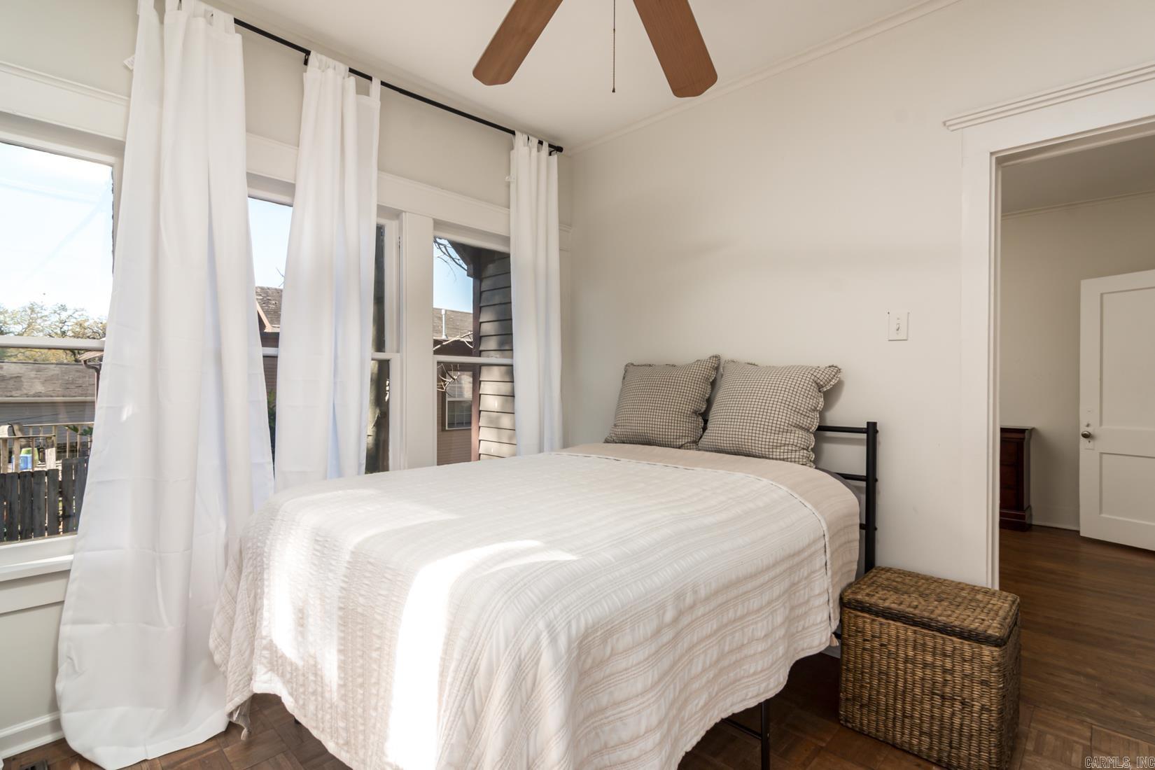 YOUNGS PARK - Residential