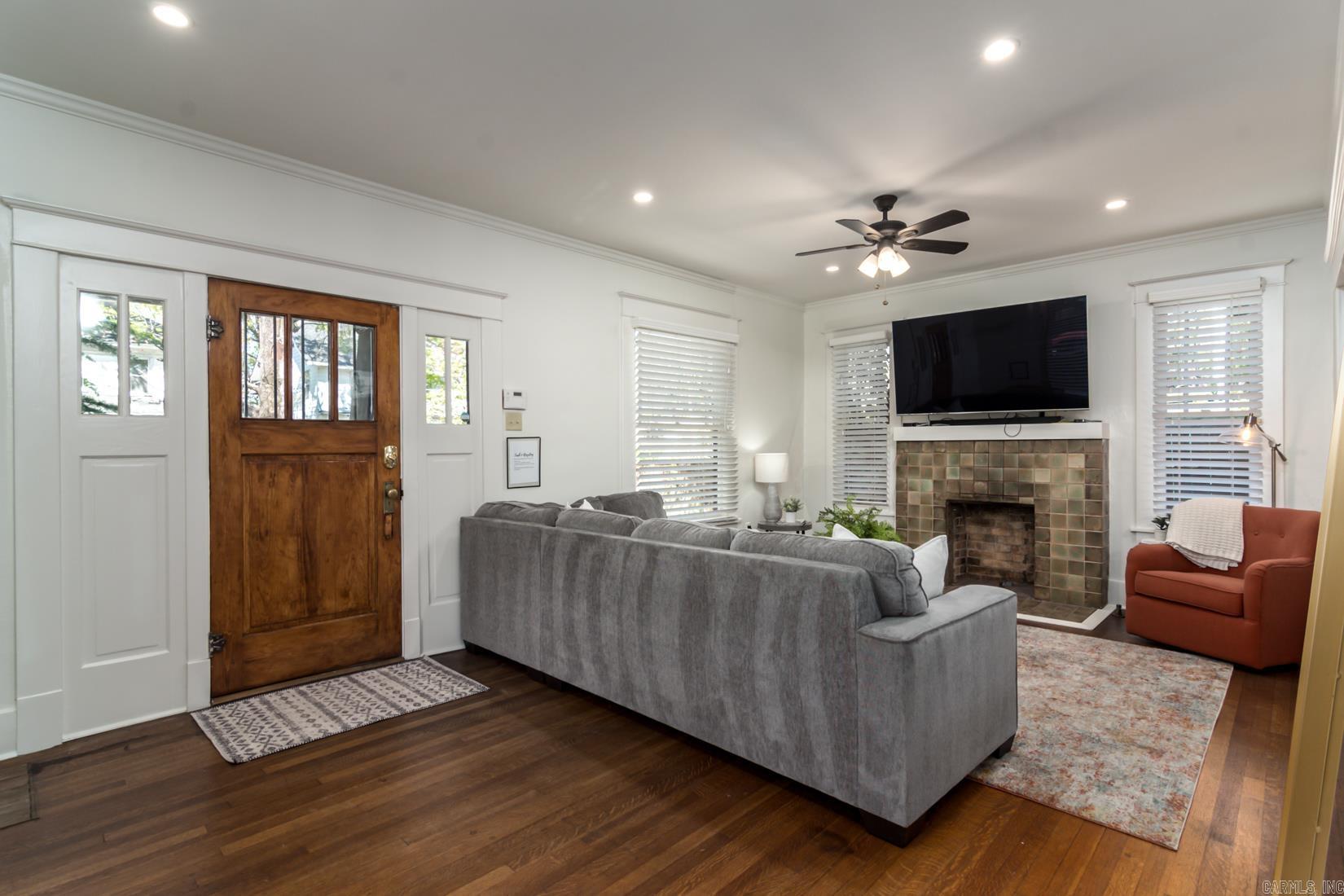 YOUNGS PARK - Residential