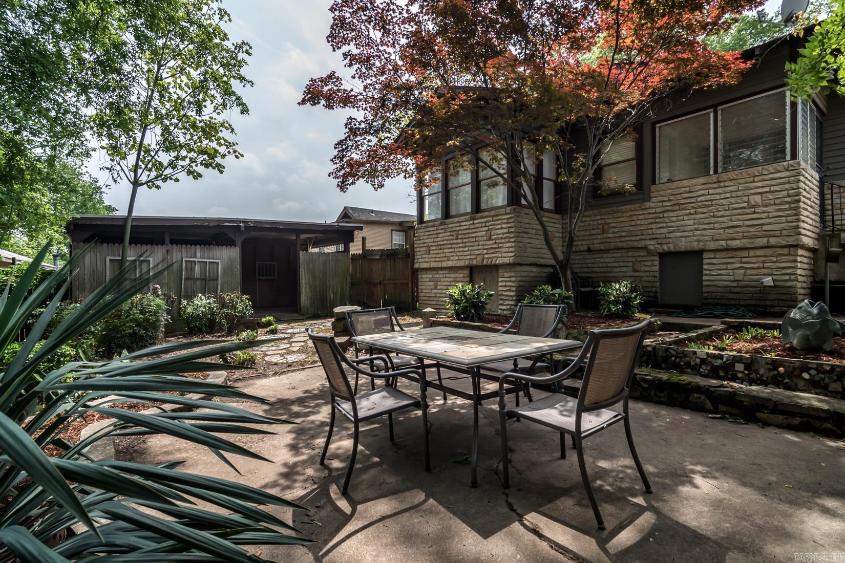 YOUNGS PARK - Residential