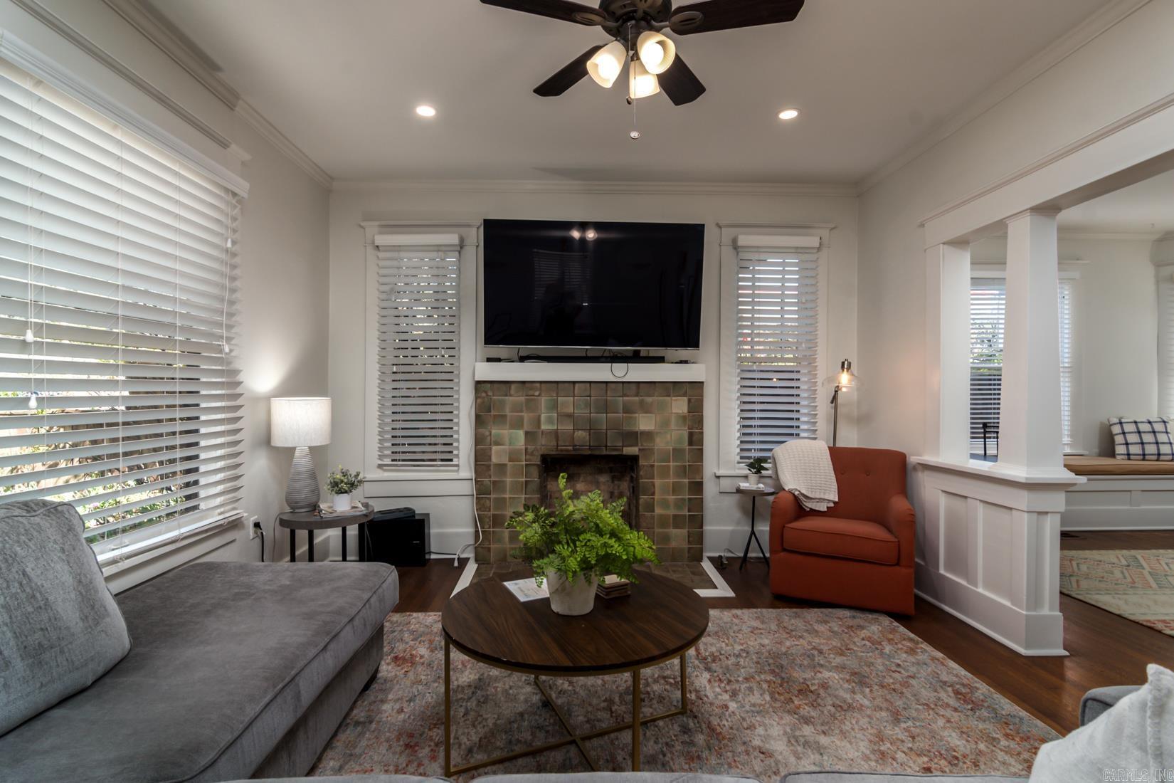 YOUNGS PARK - Residential