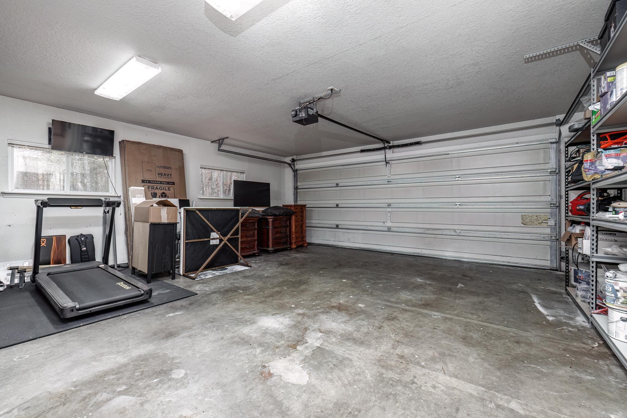 CALDERON - Residential