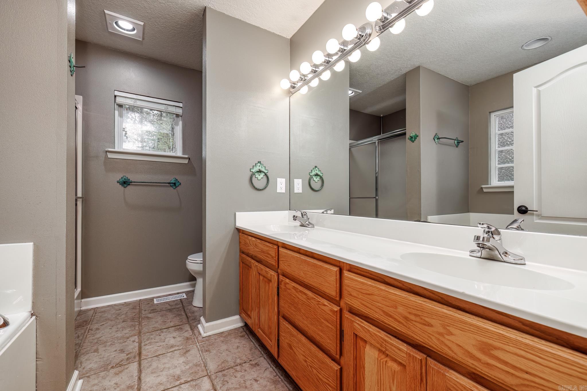 CALDERON - Residential