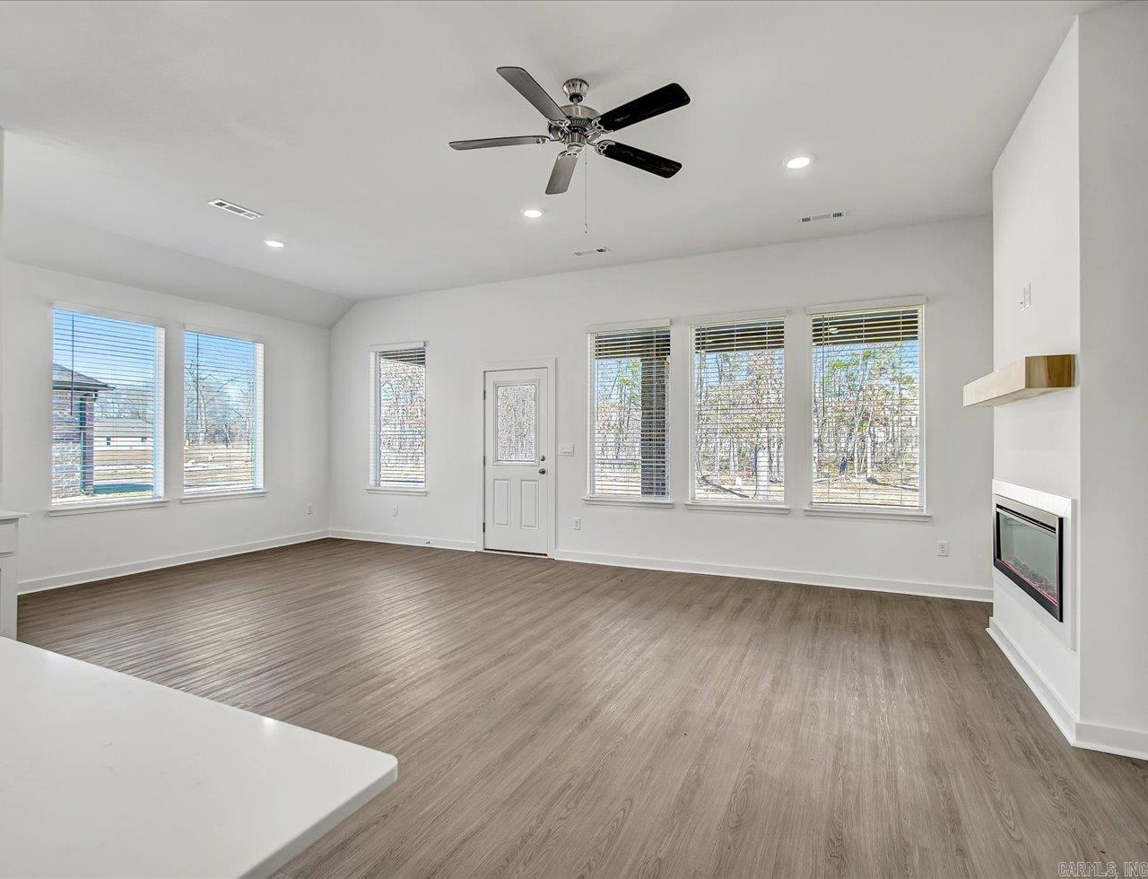 THE RESERVE AT COUNTRY CLUB PHAS - Residential