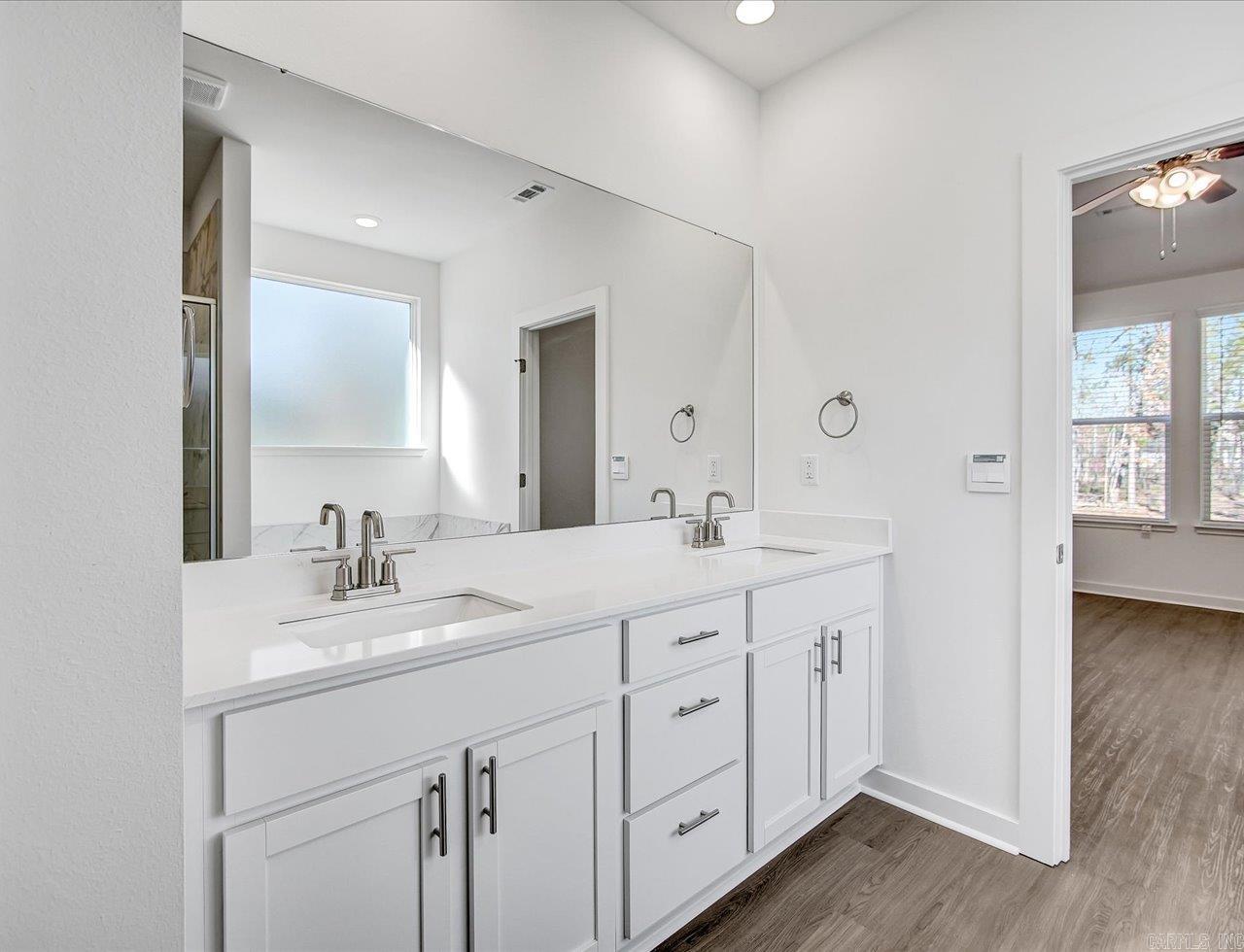 THE RESERVE AT COUNTRY CLUB PHAS - Residential