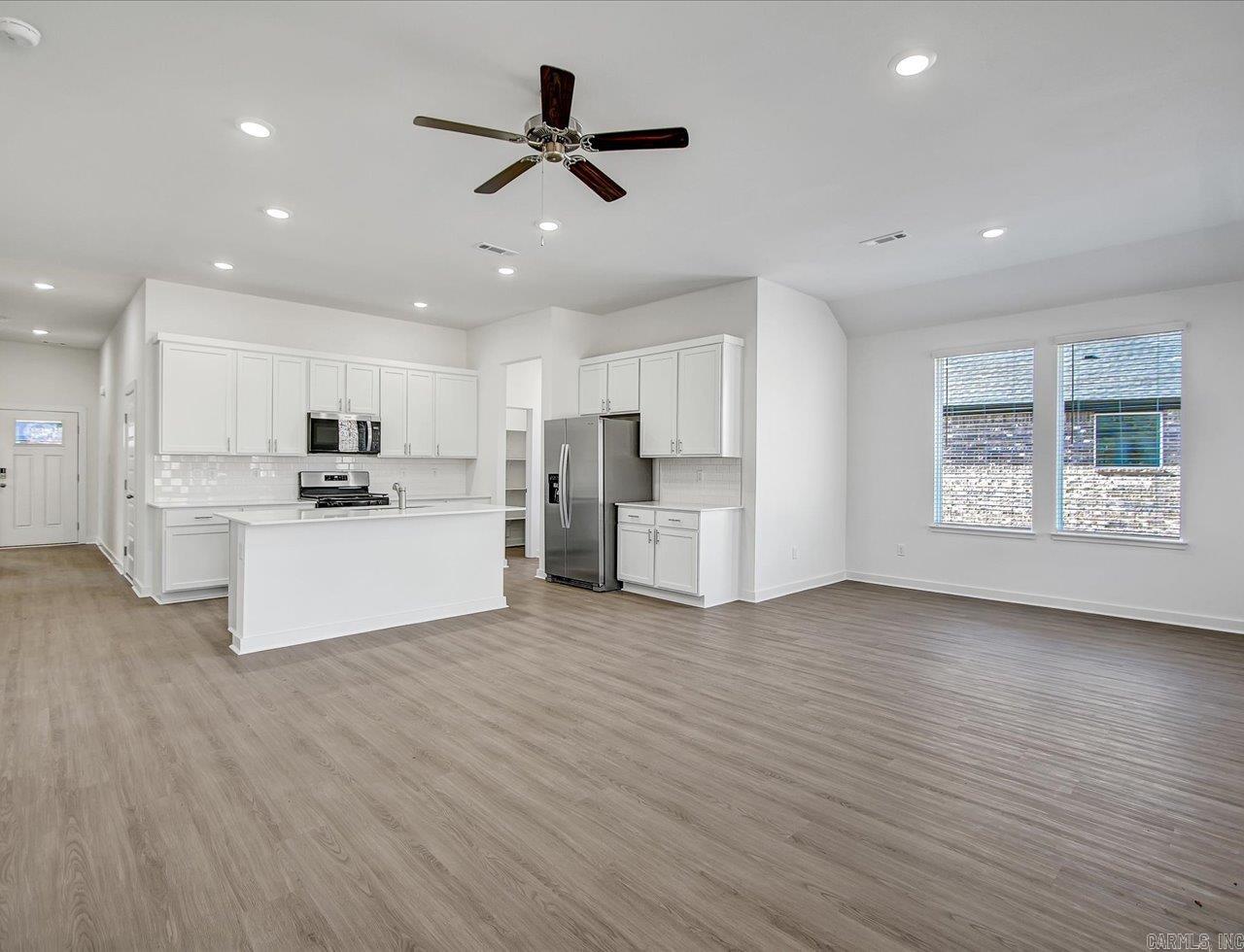 THE RESERVE AT COUNTRY CLUB PHAS - Residential