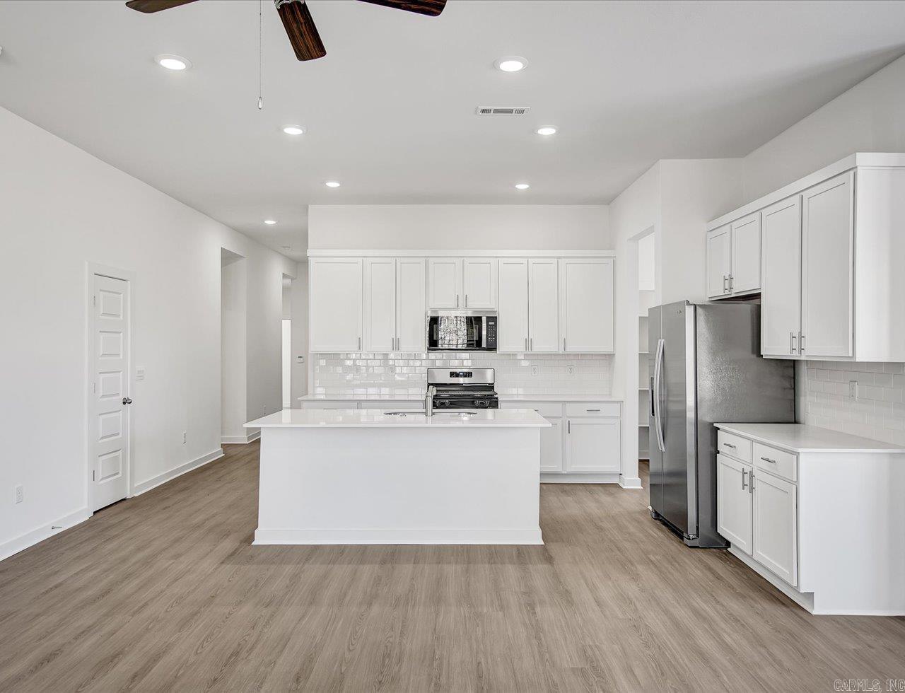 THE RESERVE AT COUNTRY CLUB PHAS - Residential