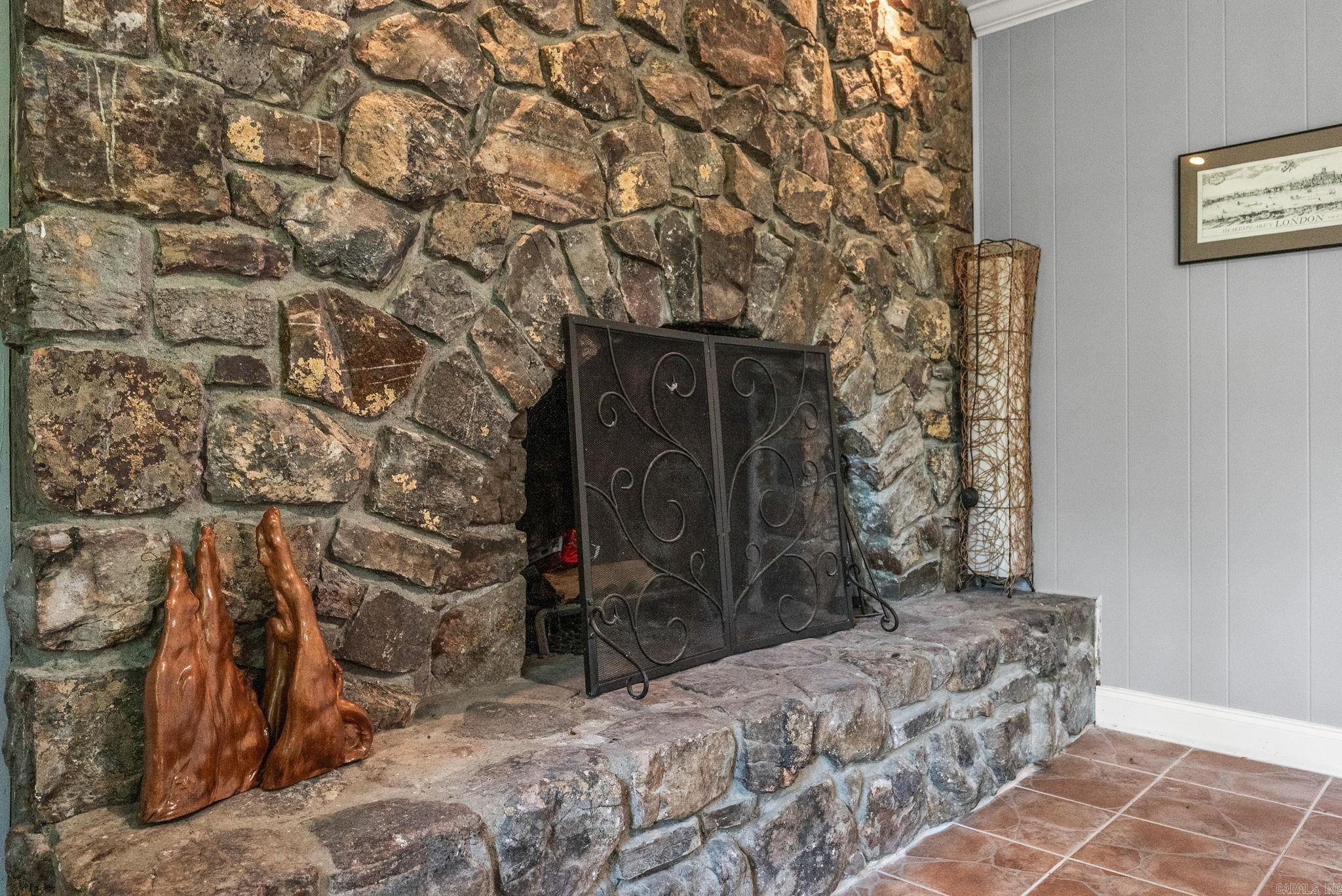 Leawood Manor 1st - Residential