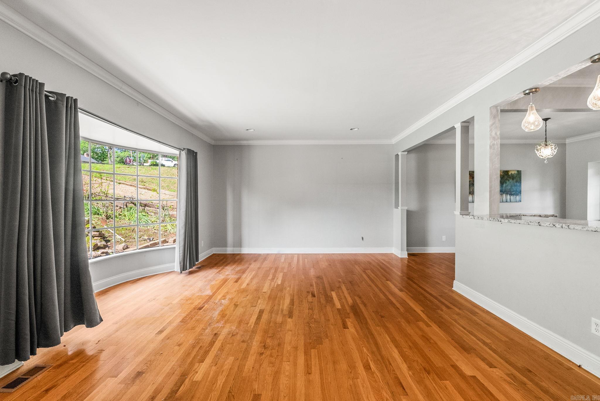 Leawood Manor 1st - Residential