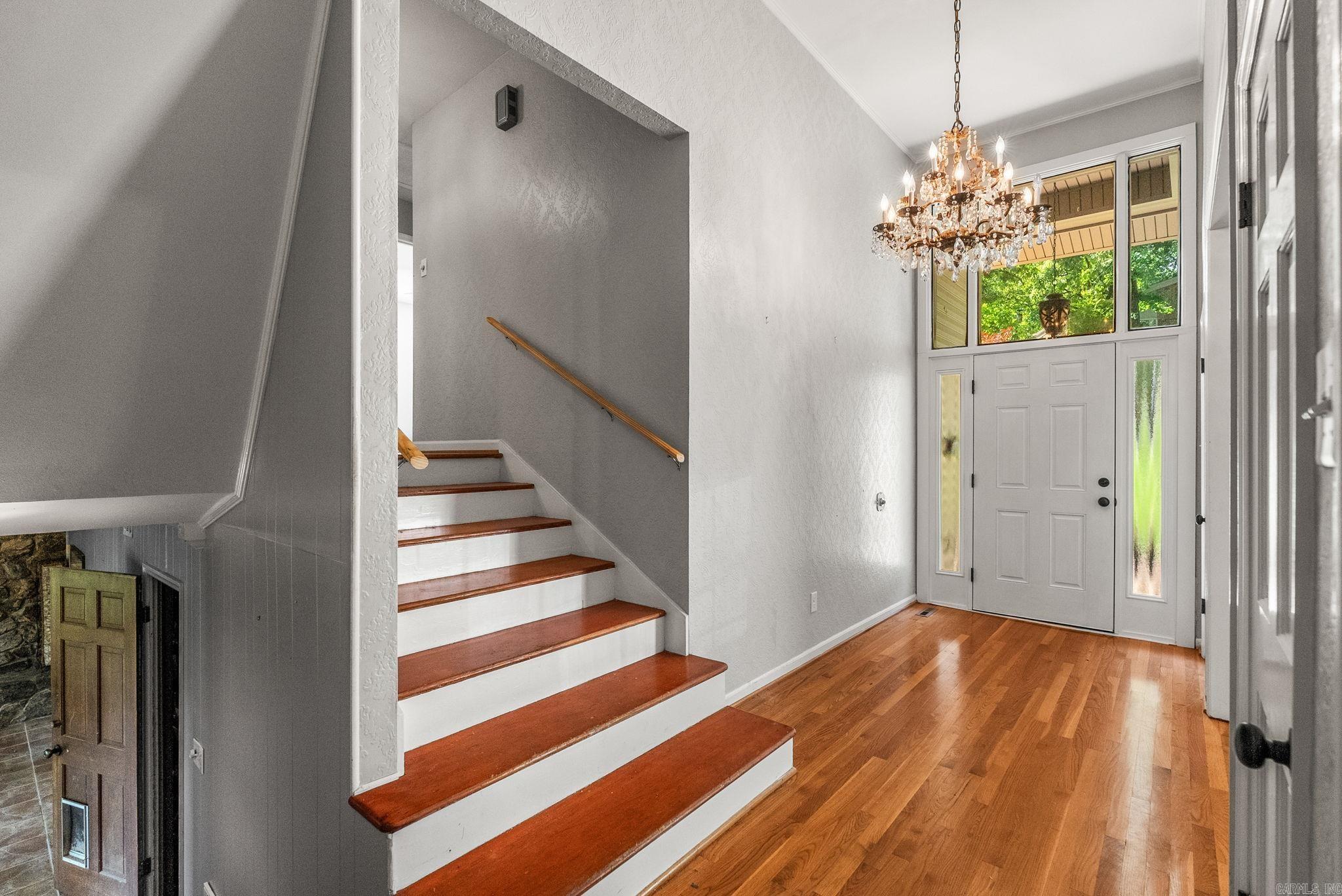Leawood Manor 1st - Residential