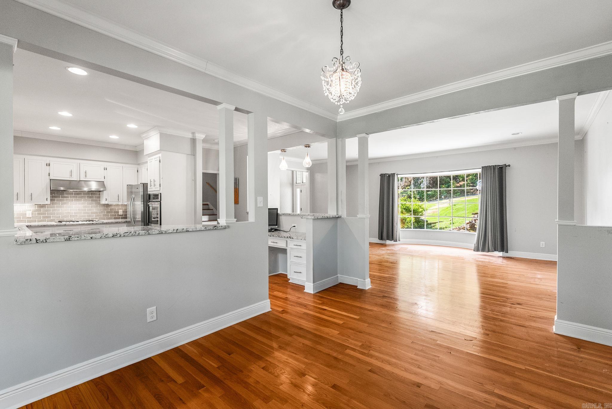 Leawood Manor 1st - Residential