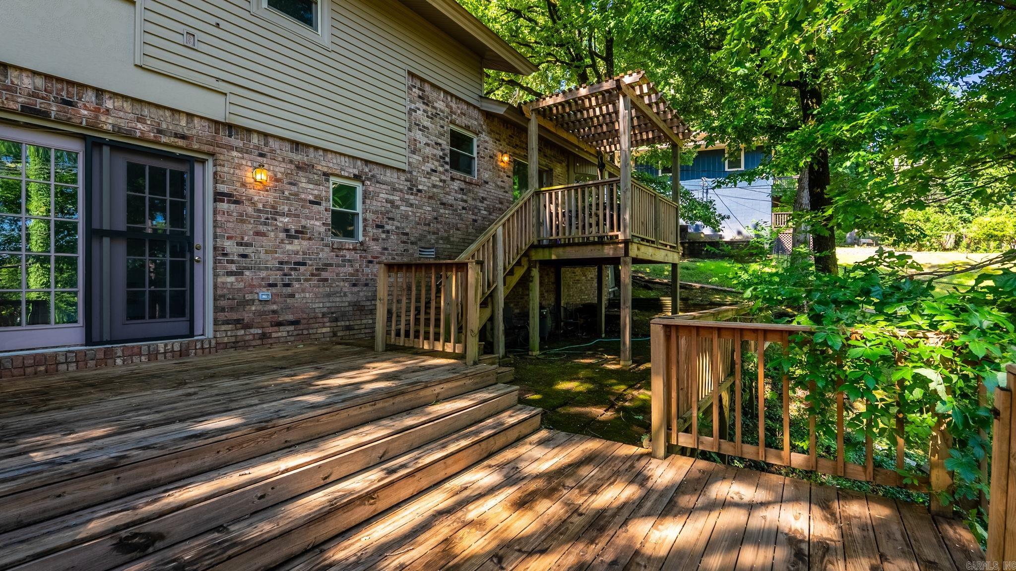 Leawood Manor 1st - Residential
