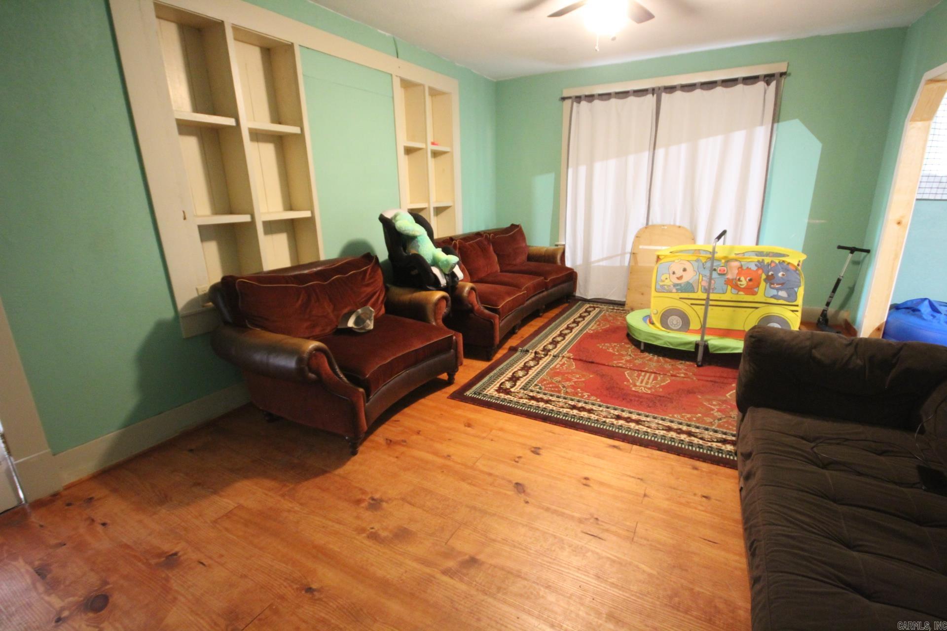 NEW NASHVILLE - Residential