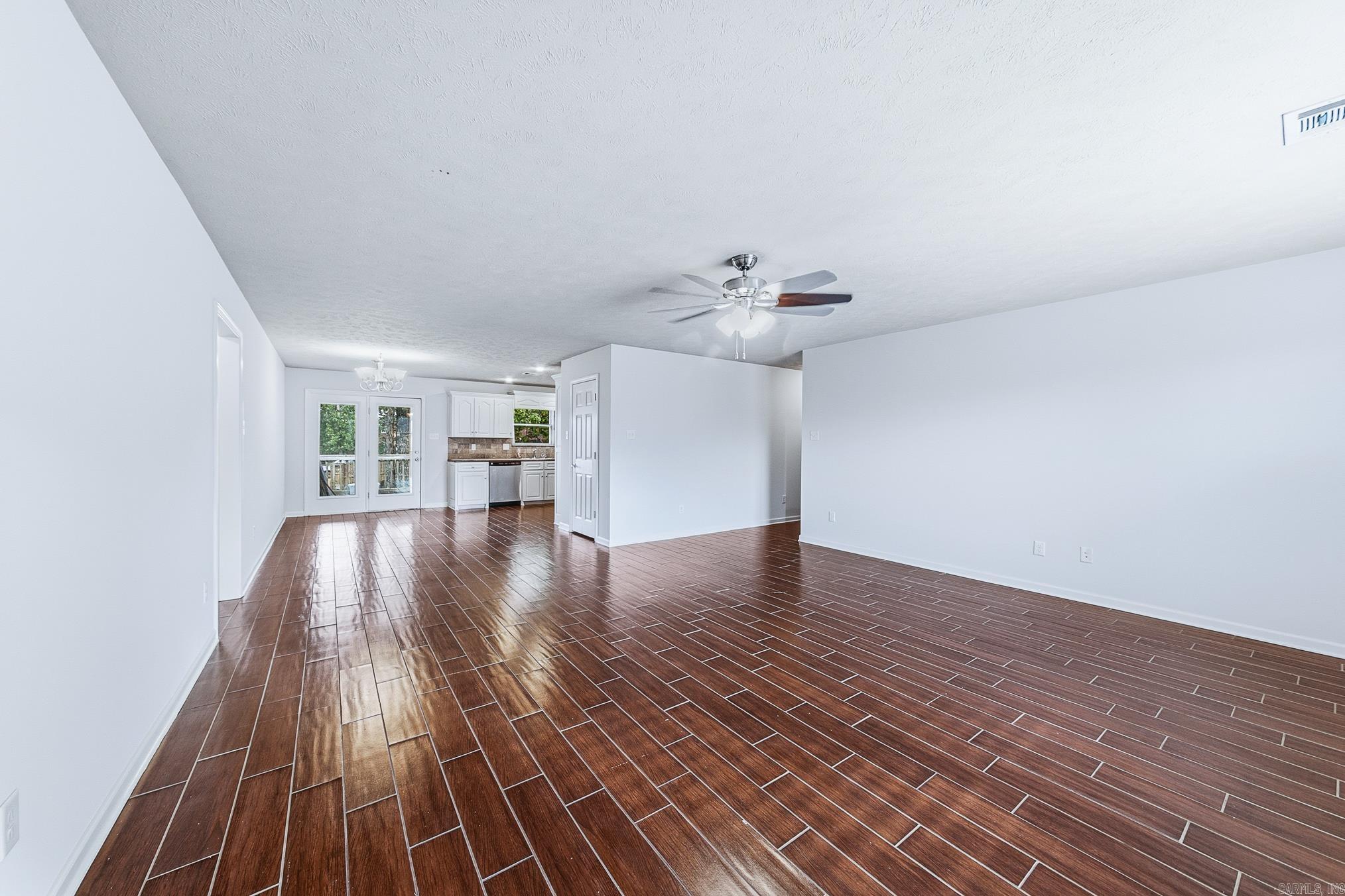 MAGNESS CREEK SUBDIVISION - Residential