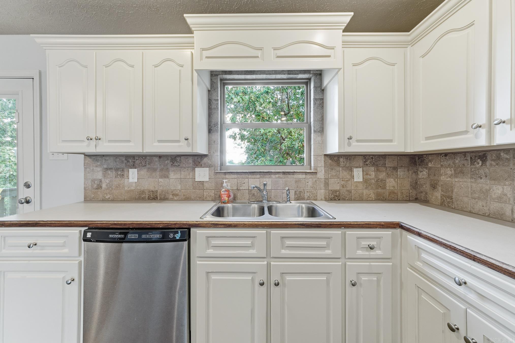 MAGNESS CREEK SUBDIVISION - Residential