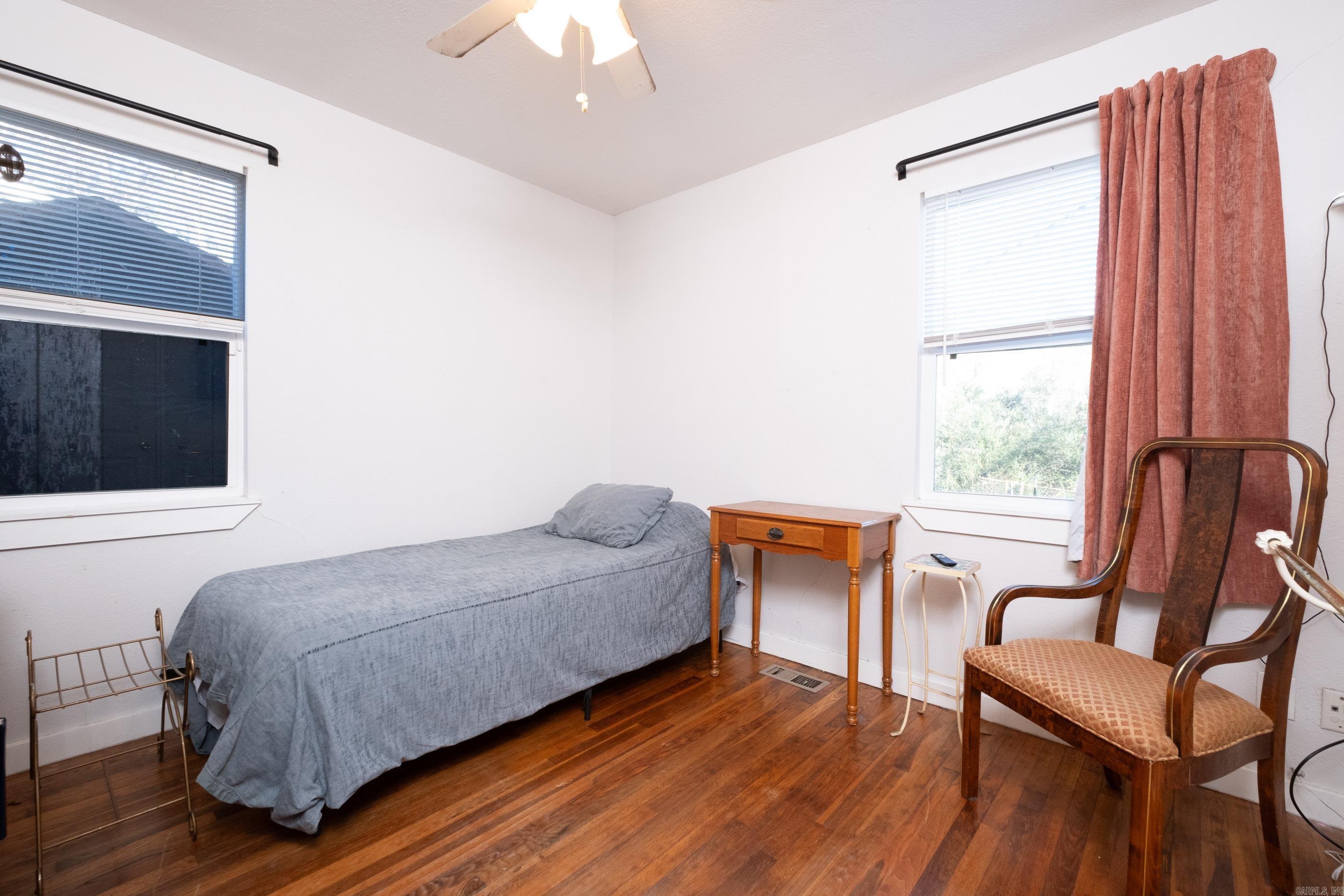 COLLEGE TERRACE - Residential