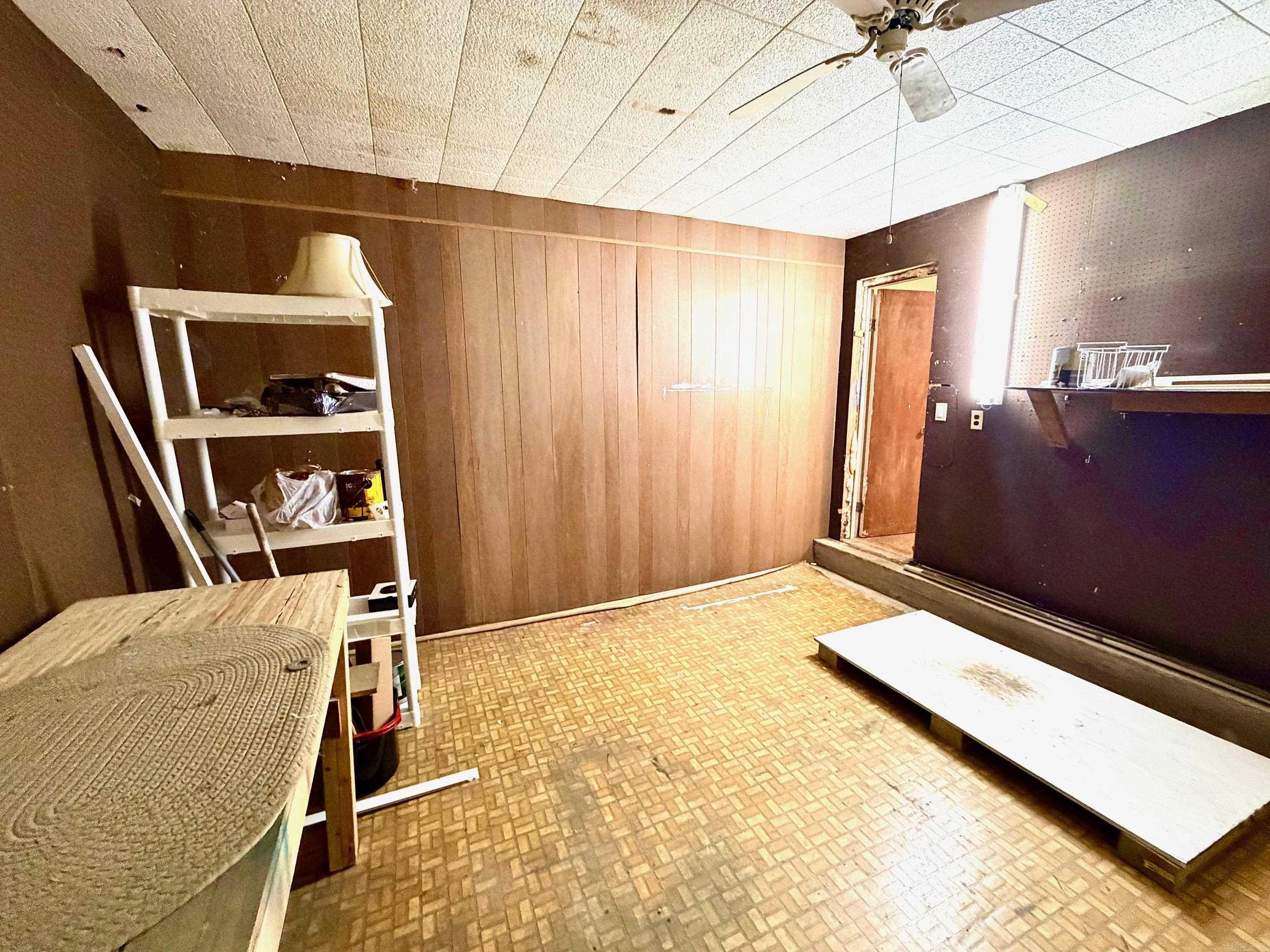 Madrid Courts - Residential