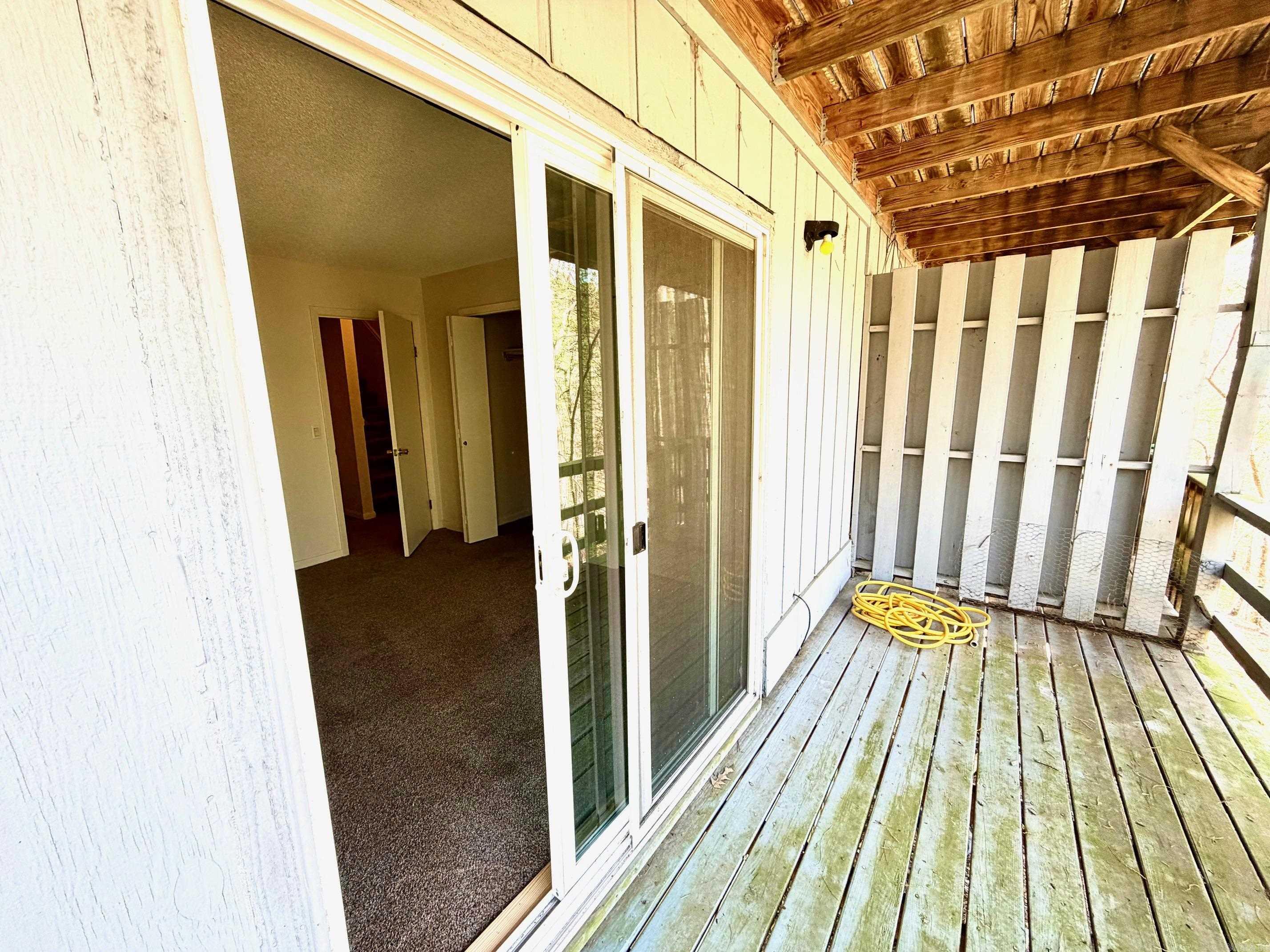 Madrid Courts - Residential