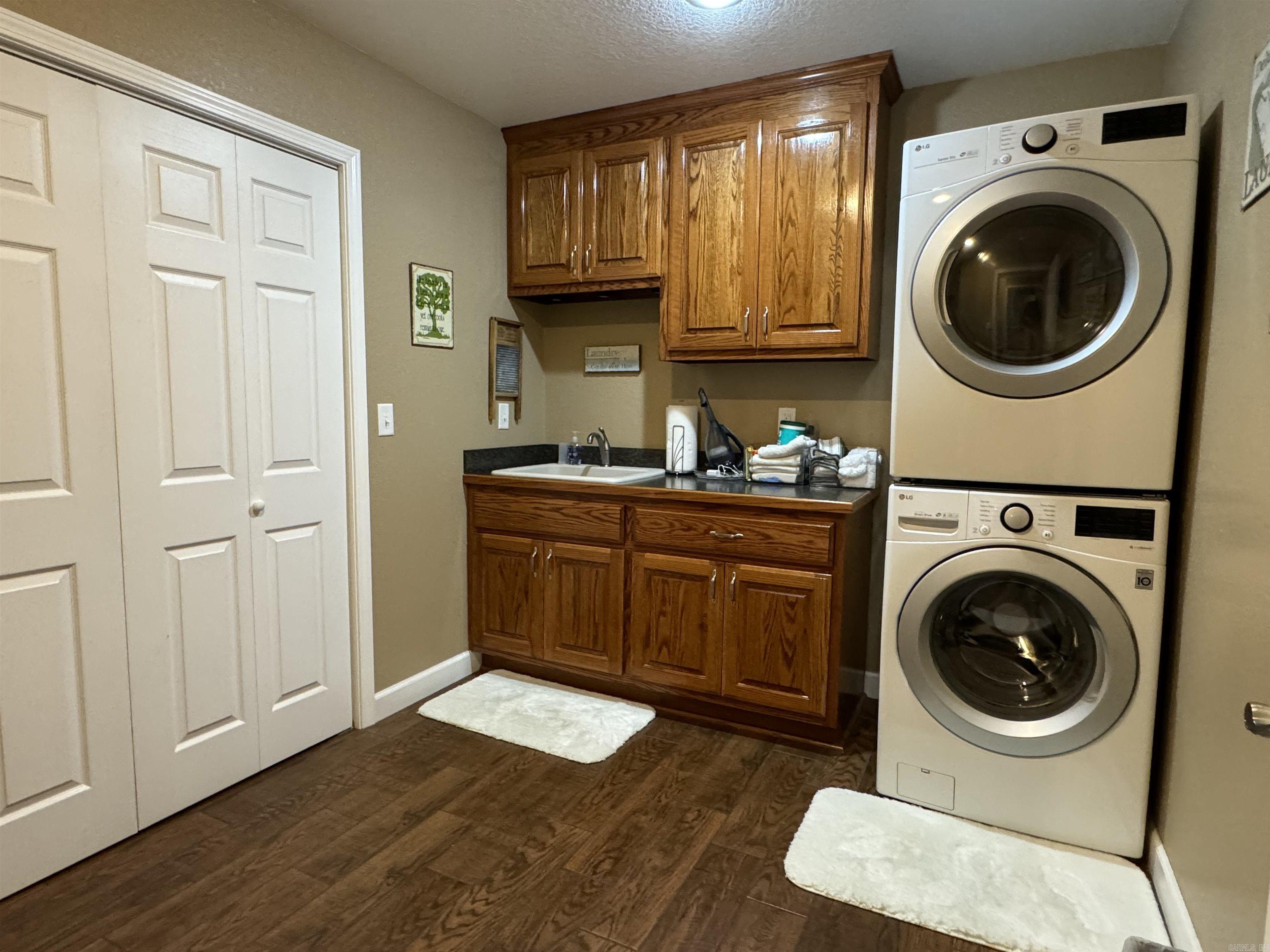 Ridgewood I - Residential
