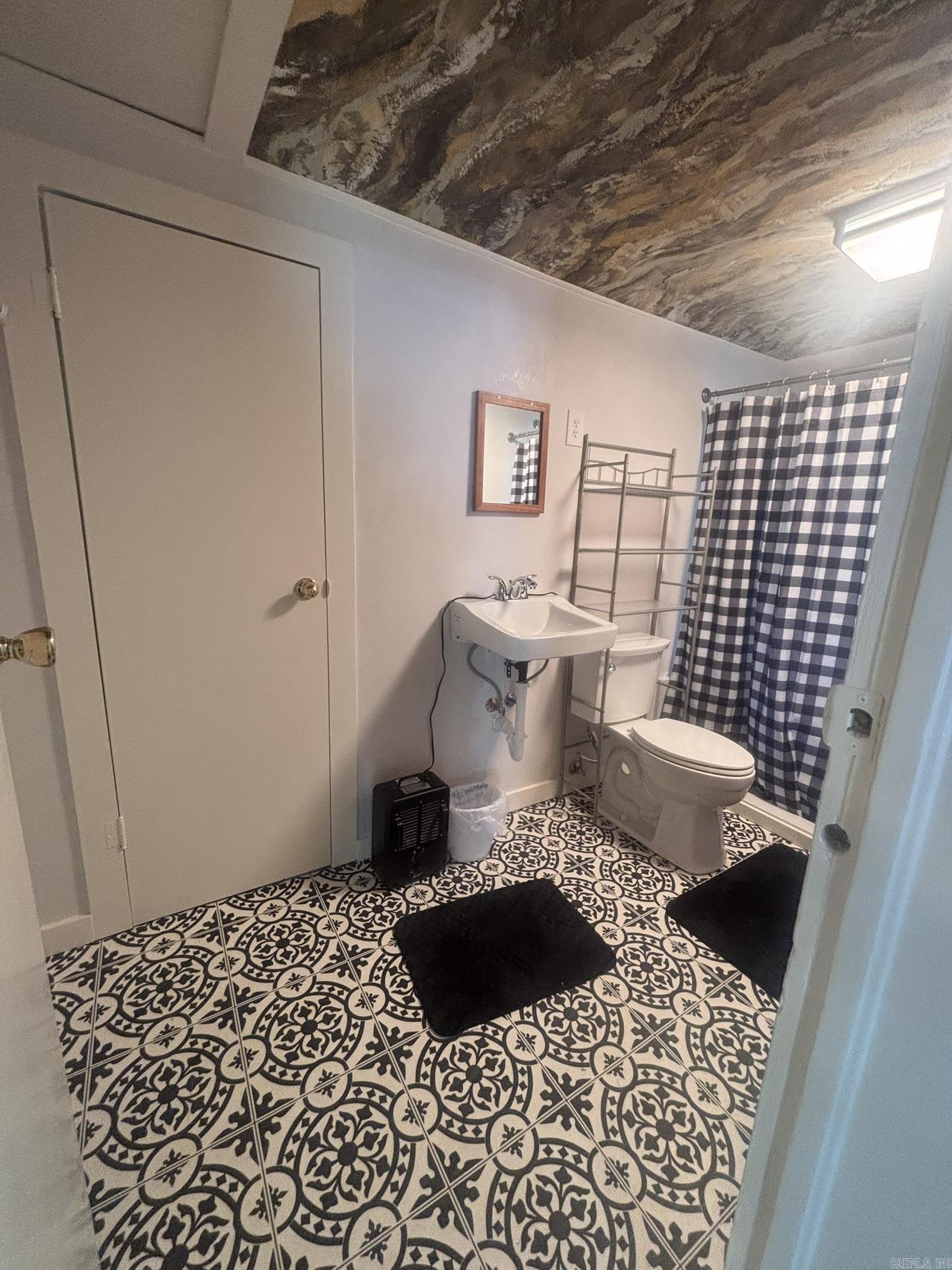 Highland - Residential Lease