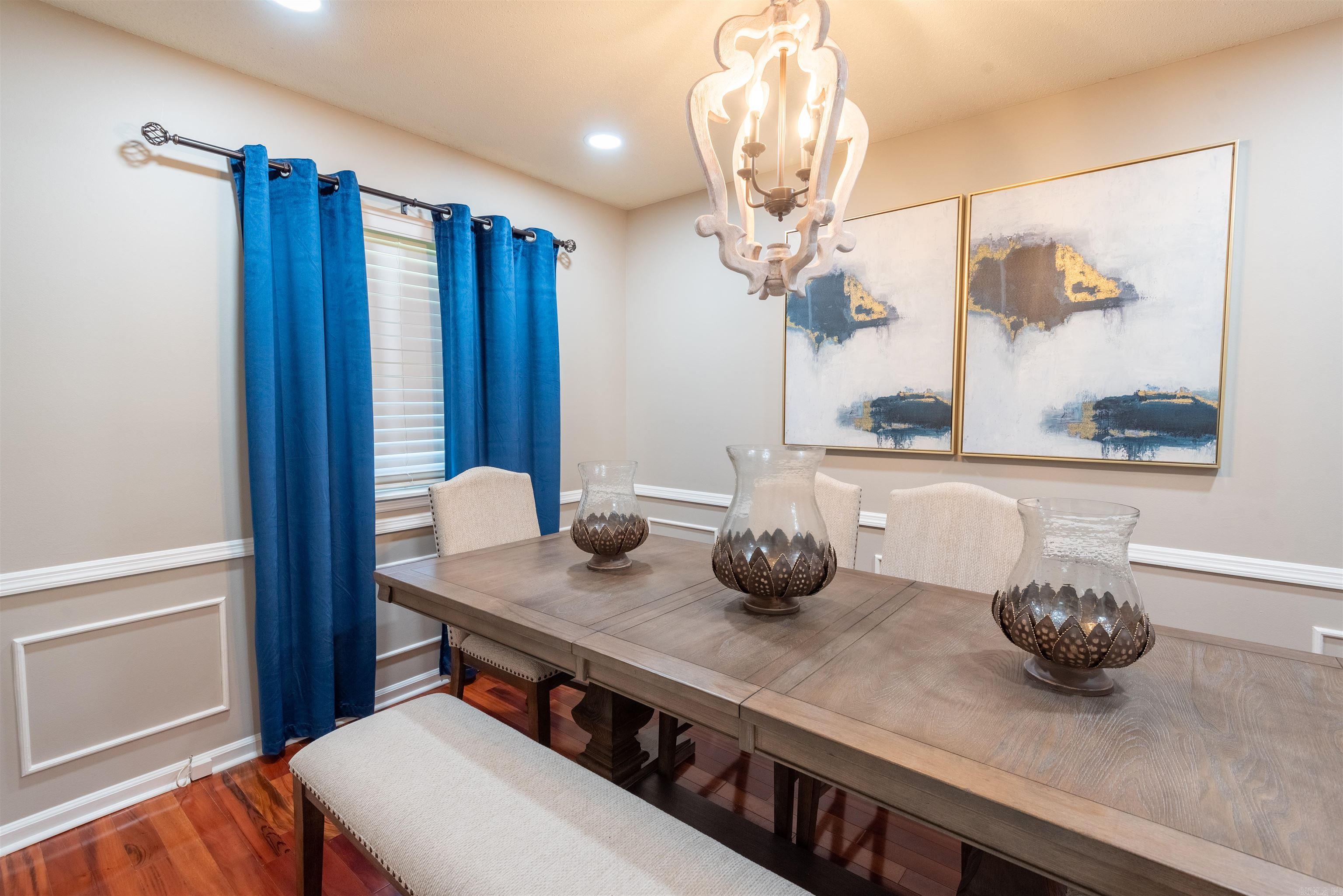 ECHO VALLEY PARK - Residential