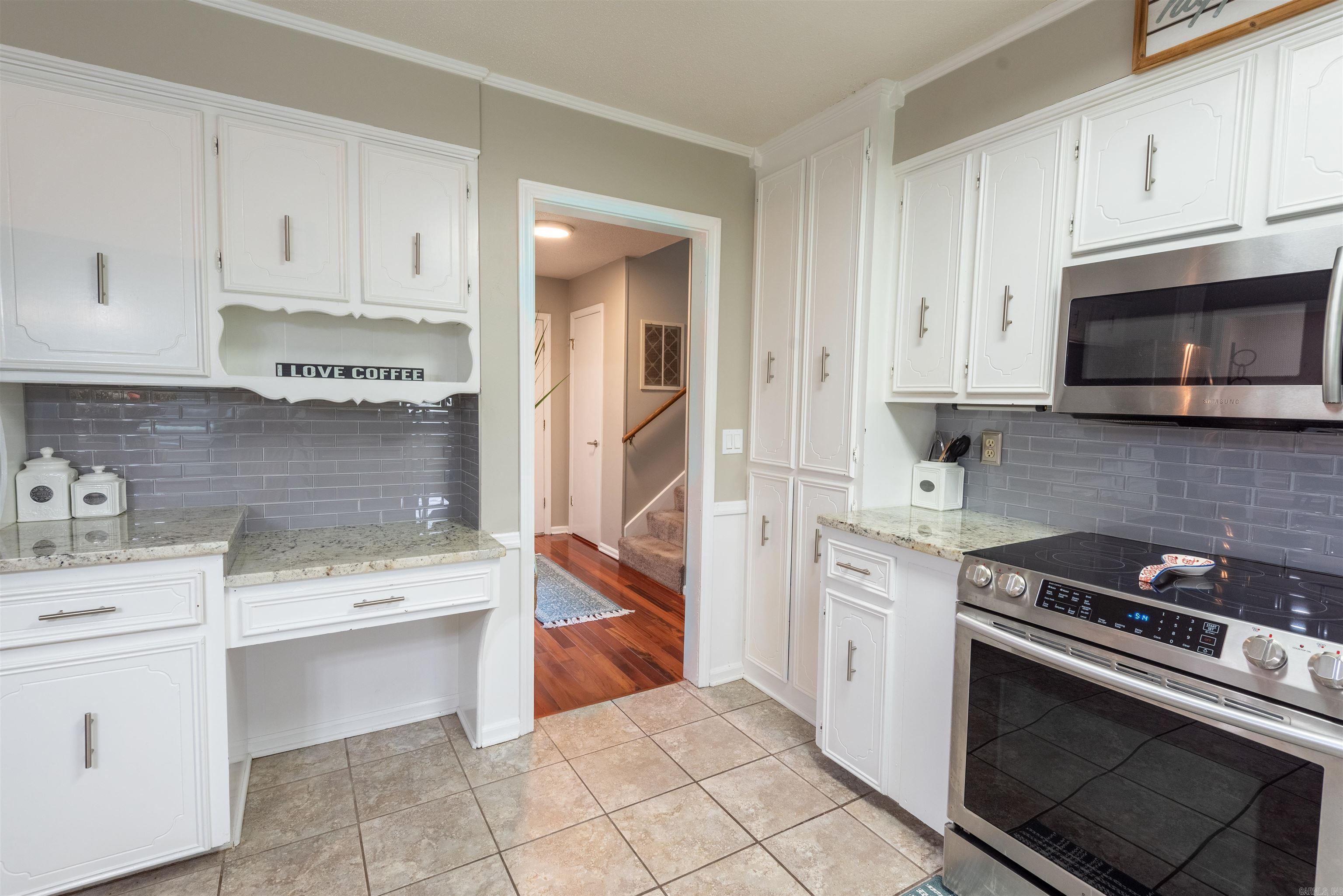 ECHO VALLEY PARK - Residential